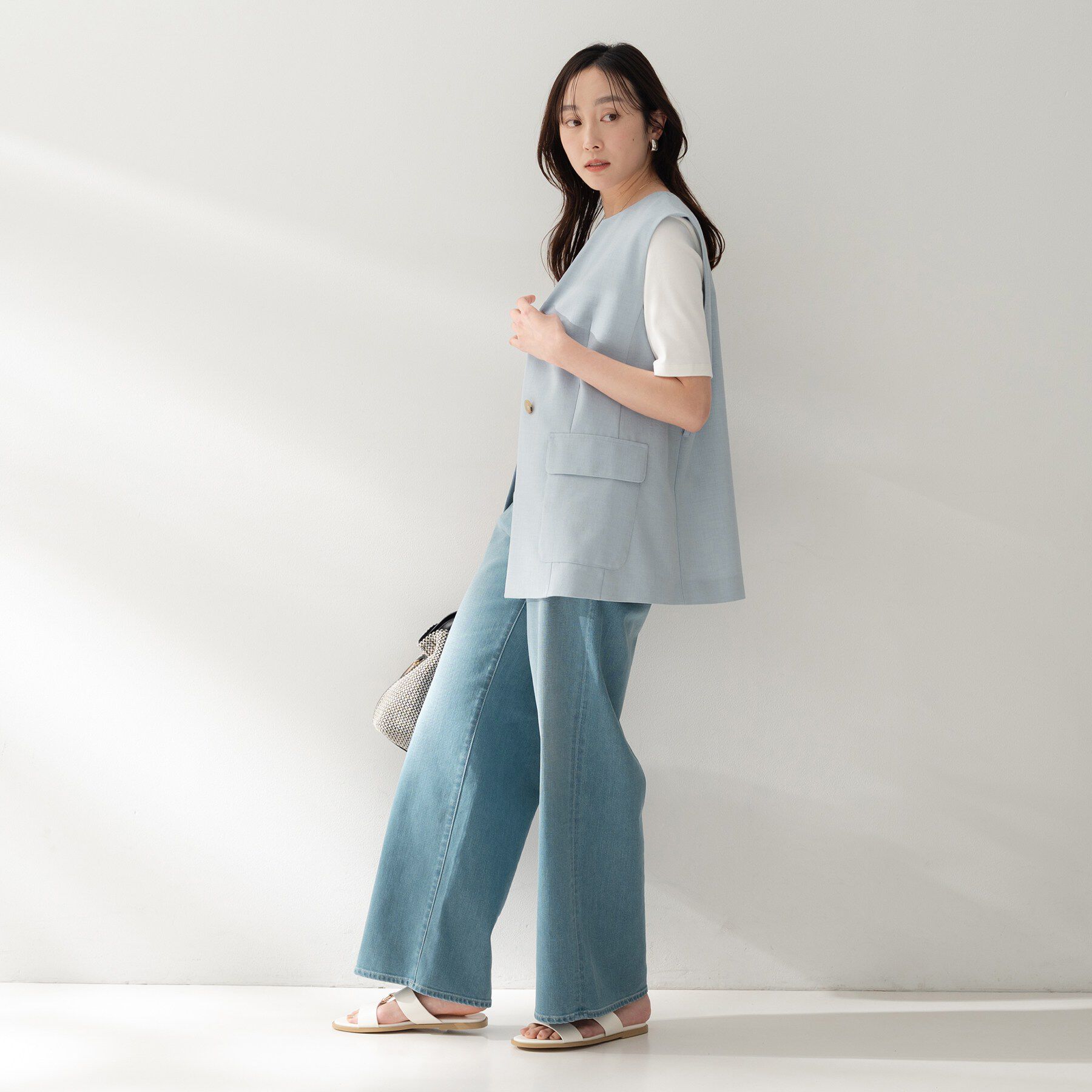 UNTITLED「【セットアップ可/UVカット/接触冷感/遮熱/通気性】スラブキーネックジレ」|ベスト・ジレ|