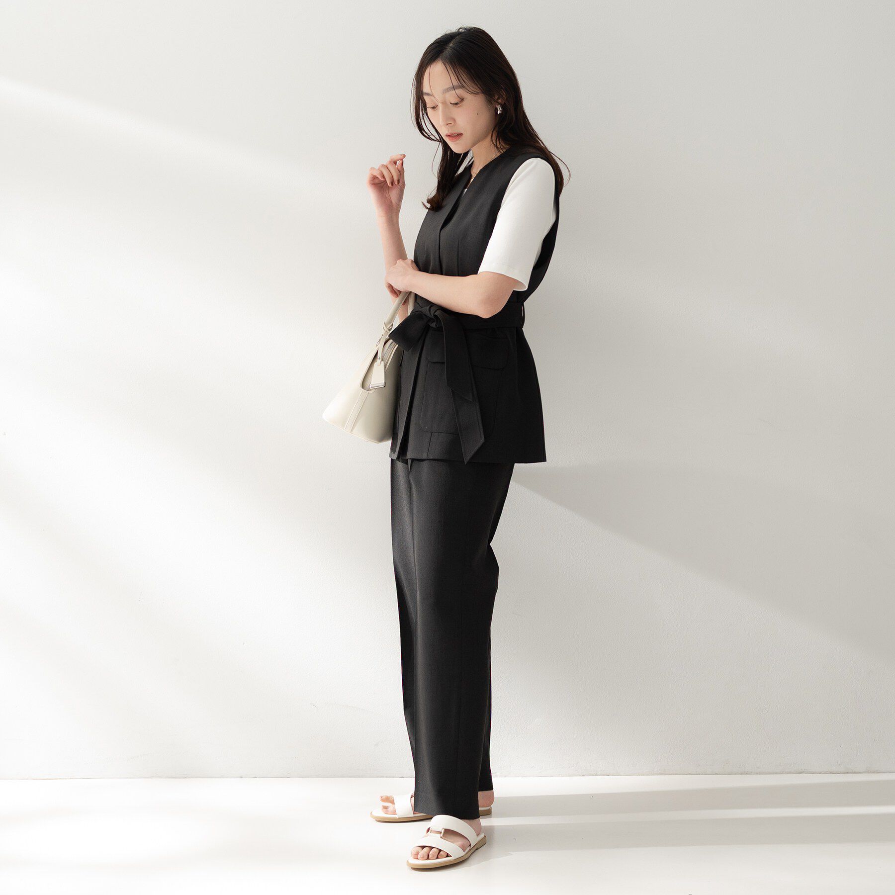 UNTITLED「【セットアップ可/UVカット/接触冷感/遮熱/通気性】スラブキーネックジレ」|ベスト・ジレ|