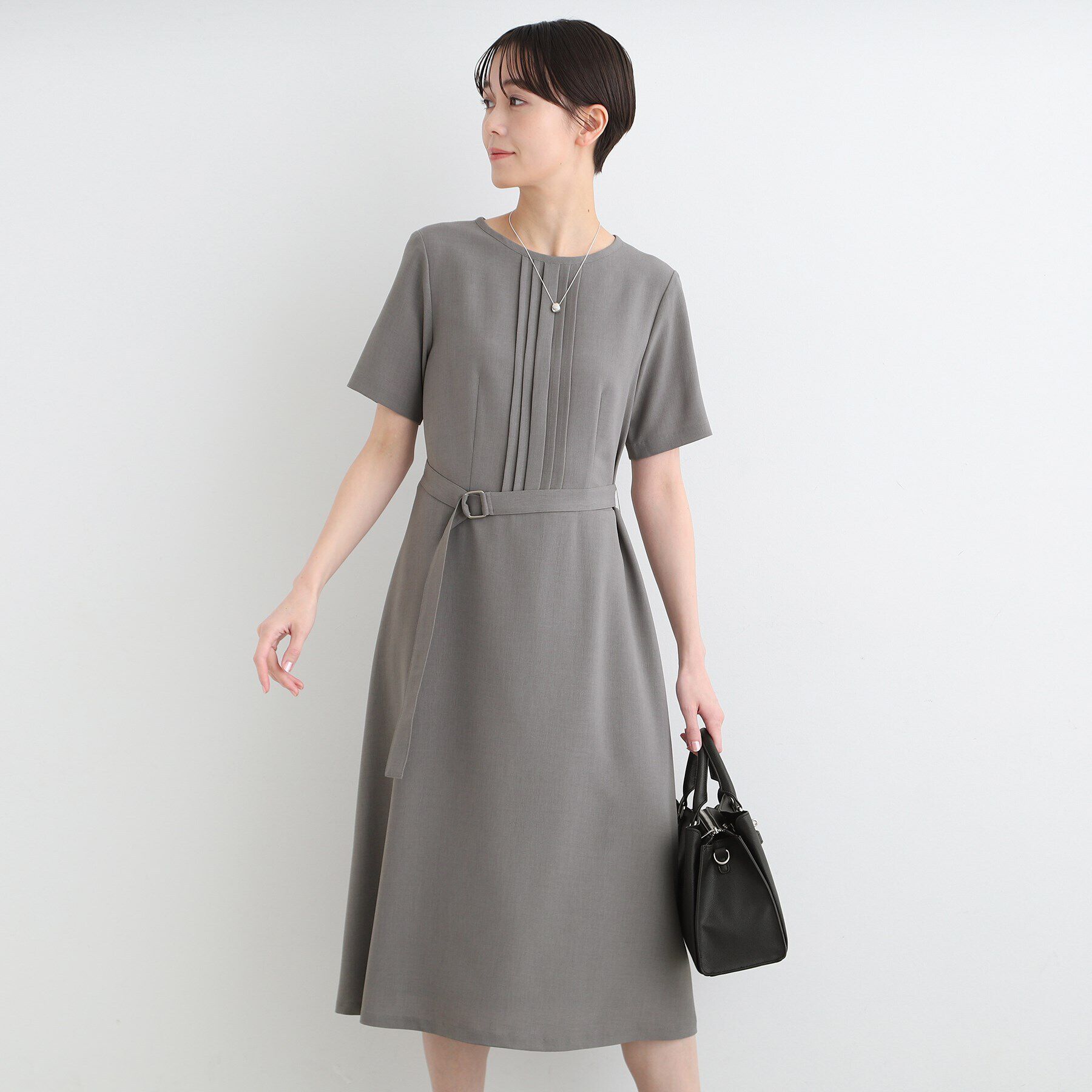 INDIVI「【洗える／UVケア／SETUP可能】ウール調フィット＆フレアワンピース」|ワンピース|グレー(012)