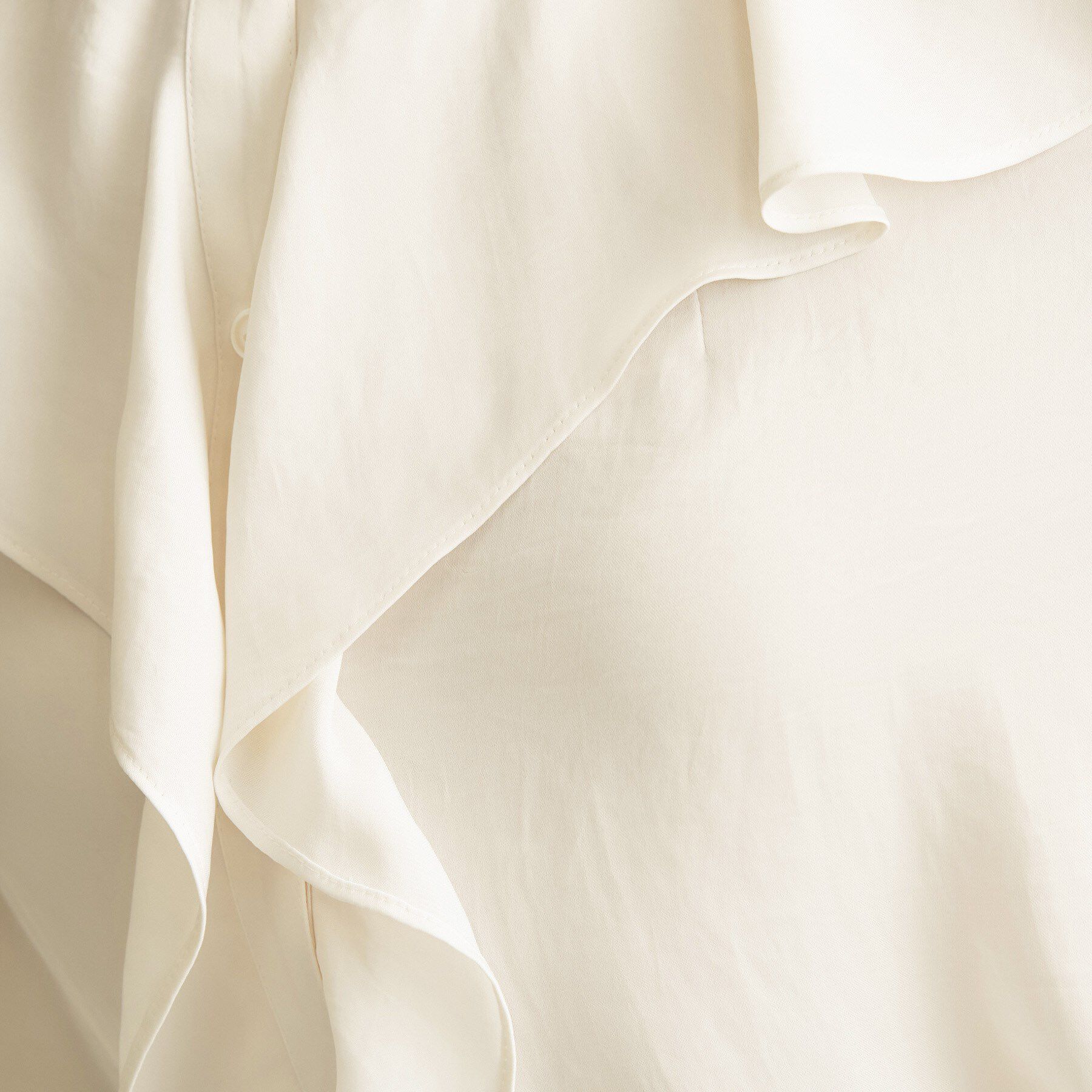 INDIVI「【洗える／セレモニー】ラッフルサテンブラウス」|シャツ・ブラウス|