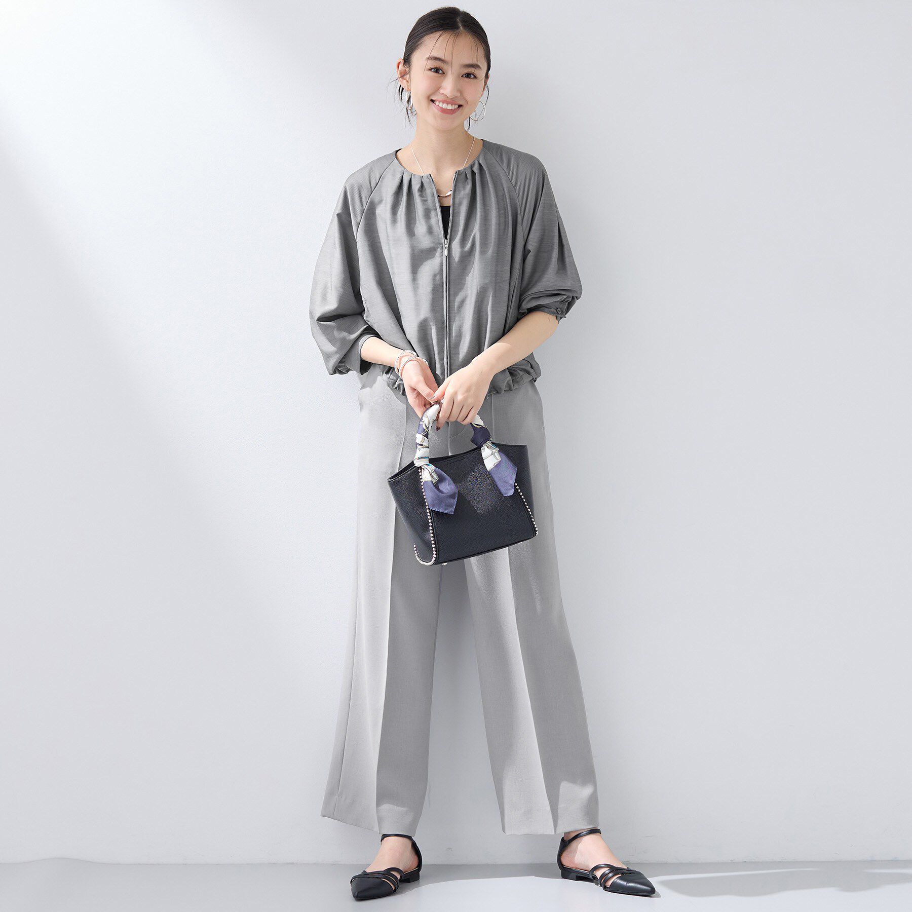 INDIVI「【洗える／大人シアー】エアリー バルーンブルゾン」|ブルゾン・スタジャン|