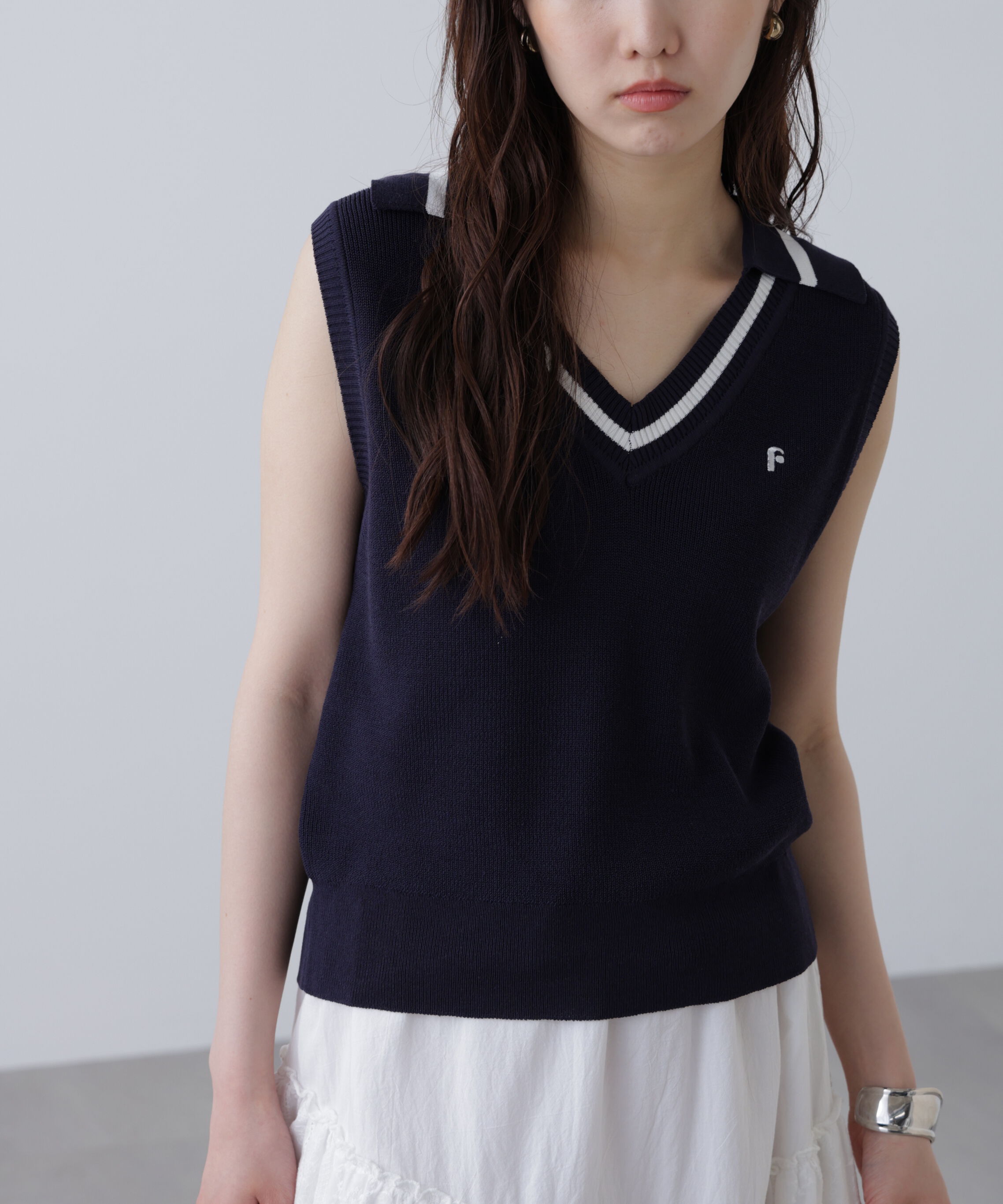  「Vネックポロノースリーブニット」|ニット・セーター|