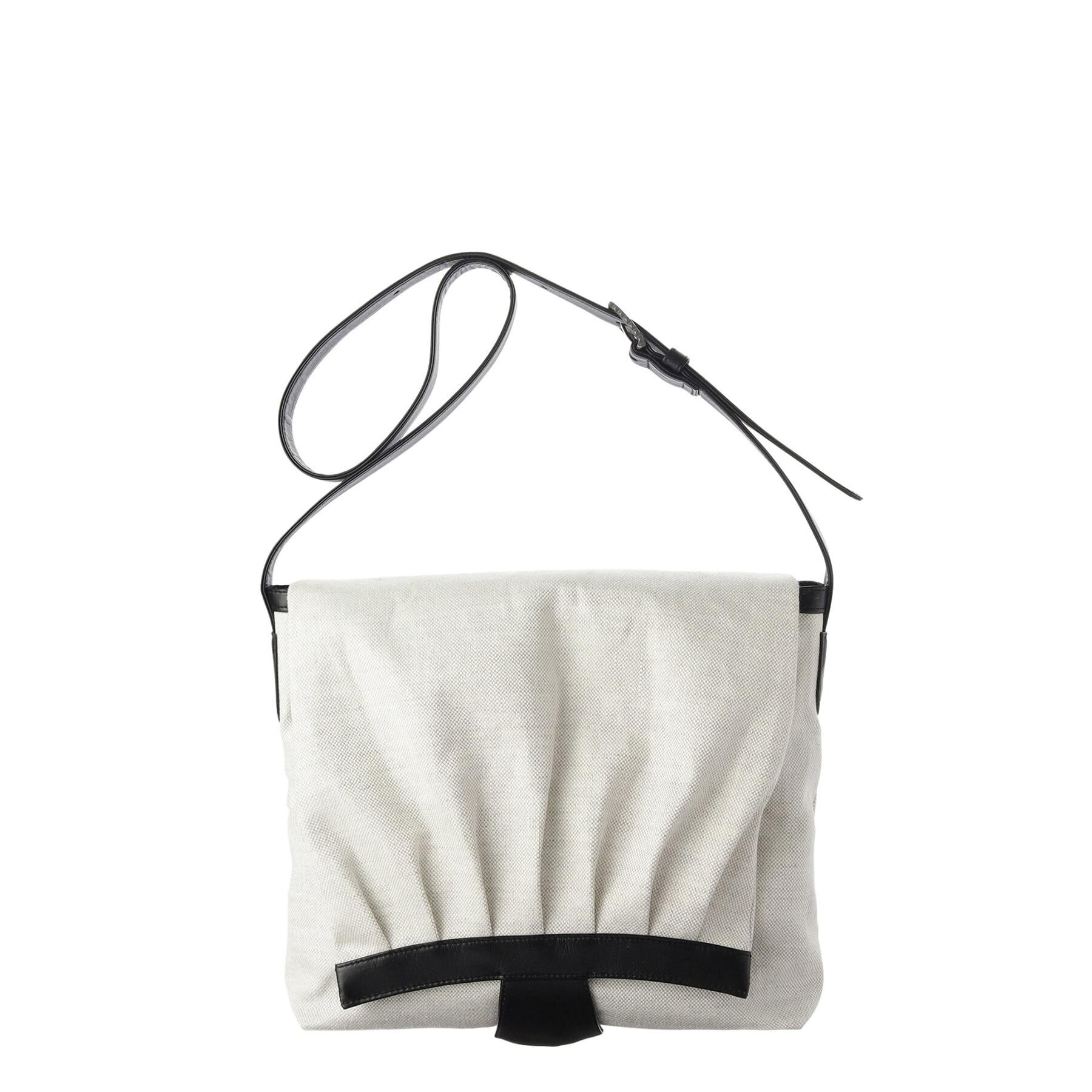 HIROKO HAYASHI「TRIS（トリス）ショルダーバッグM」|ショルダー・メッセンジャー|オフホワイト(003