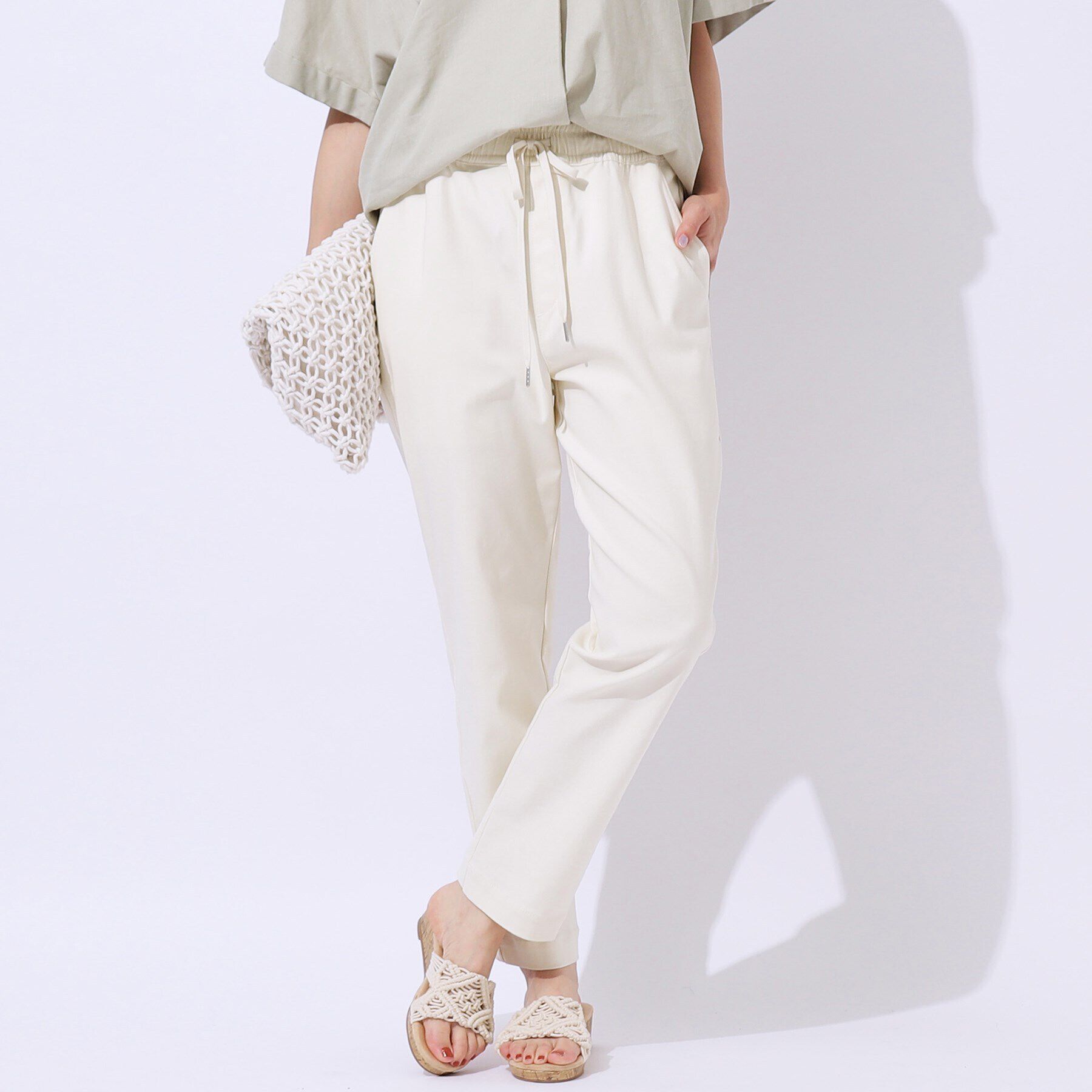 SHOO･LA･RUE「【SS-3L/無理せずスリム】 ぐんぐん伸びる イージーテーパードパンツ」|その他|アイボリー(004)