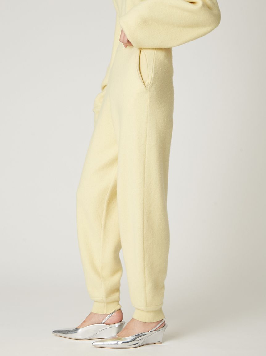 FRAY I.D「ハイゲージニットイージーパンツ」|チノ|