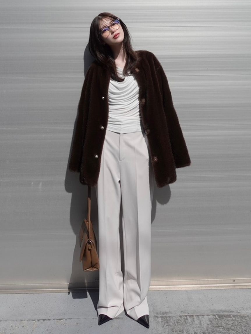 FRAY I.D「【00サイズあり】センタープレスセミフレアーパンツ／ウォッシャブル・防シワ・接触冷感」|チノ|