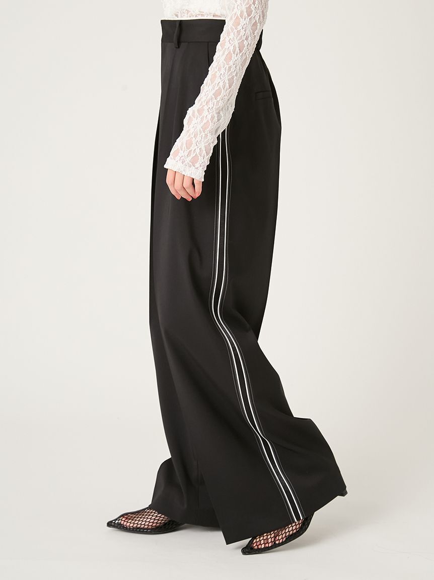 FRAY I.D「ツータックラインパンツ」|チノ|