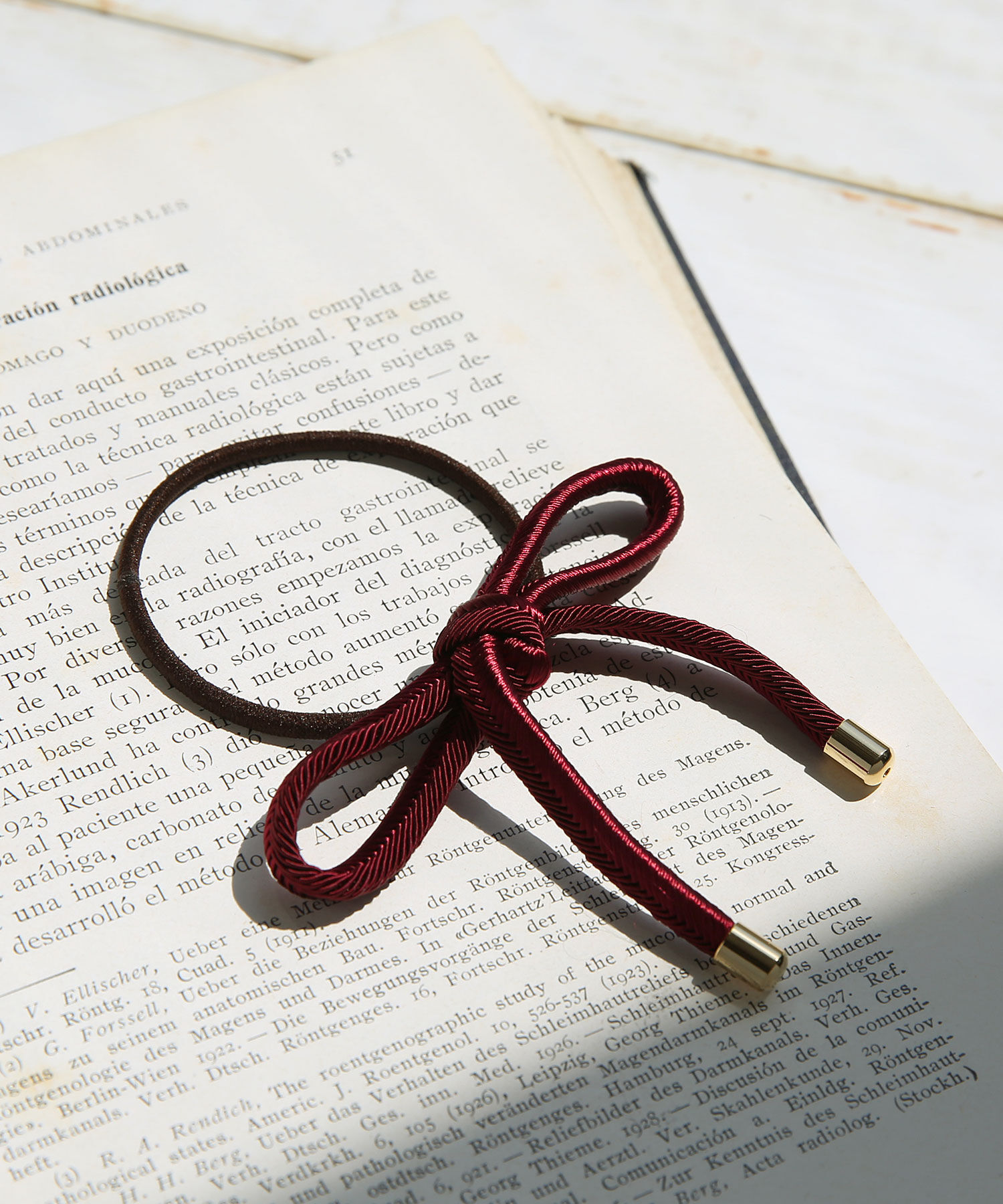 colleca la「ヘリンボーン コードリボンヘアゴム」|ヘアゴム・シュシュ|ワイン