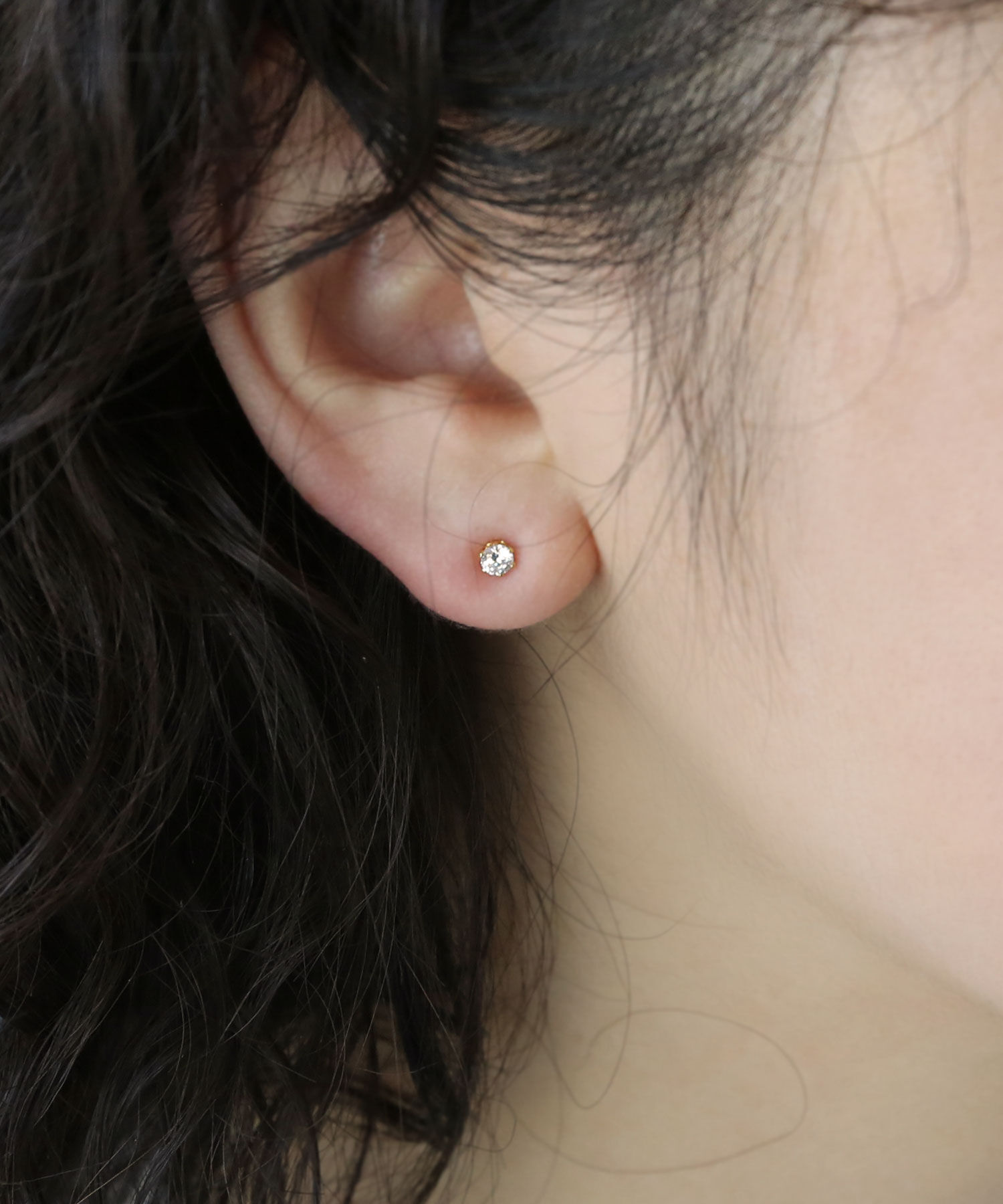 colleca la「[stainless]ステンレス・ 星とストーンのセットピアス〈金属アレルギー対応〉」|ピアス|