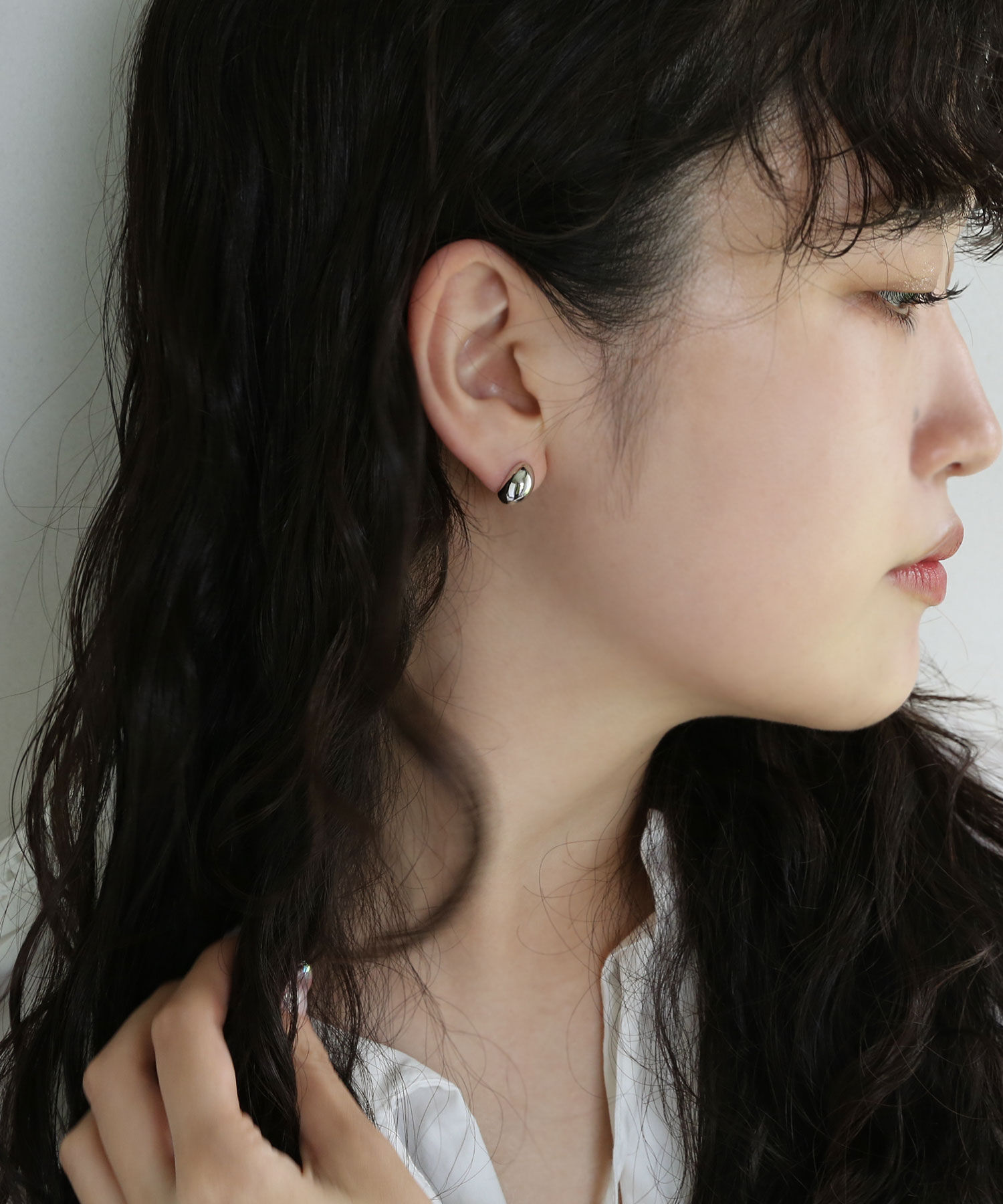 colleca la「[silver925]ドロップスタッドピアス〈金属アレルギー対応〉」|ピアス|