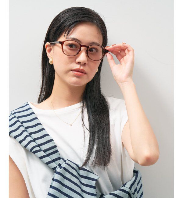  「ウェリントン型 調光サングラス レンズの色が変わるサングラス Zoff | YURIE OUTDOOR EDITION」|サングラス|