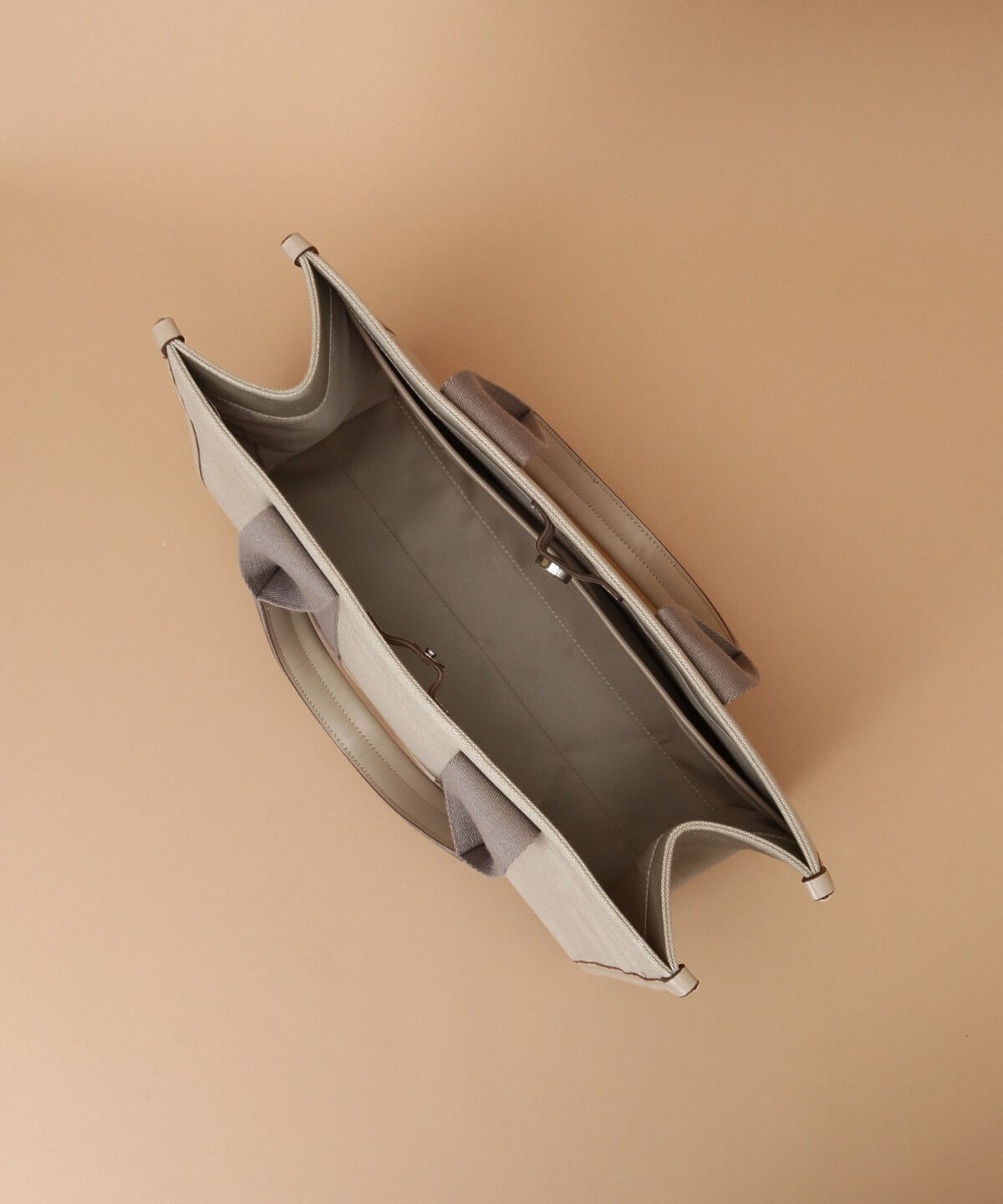 Samantha Thavasa「スクエアキャンバストート 大サイズ」|トートバッグ|