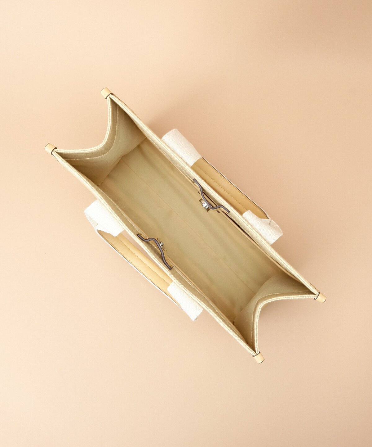 Samantha Thavasa「スクエアキャンバストート 大サイズ」|トートバッグ|