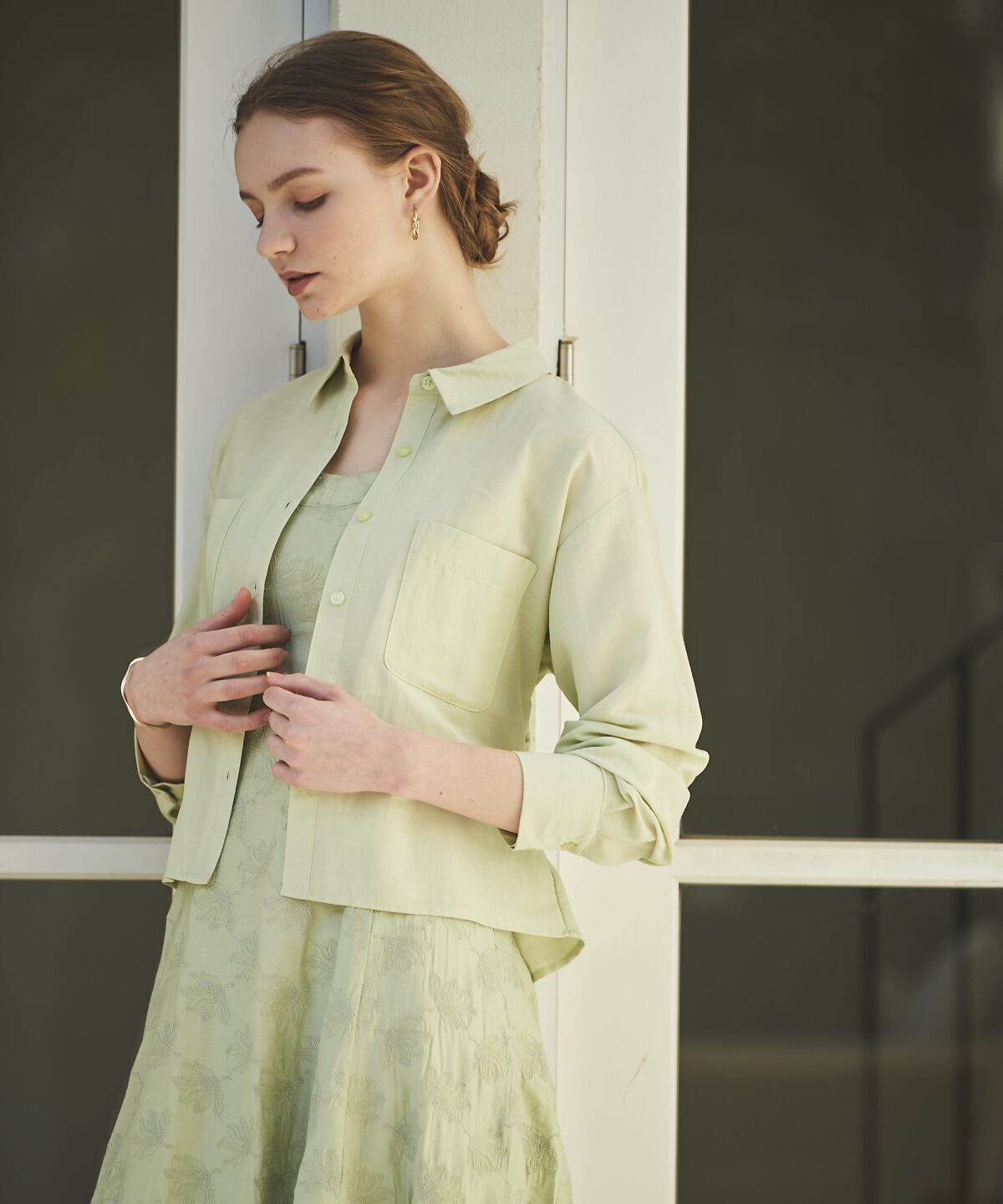 アンドクチュール「ワッシャーシャツ＋刺しゅうキャミワンピース」|ワンピース|