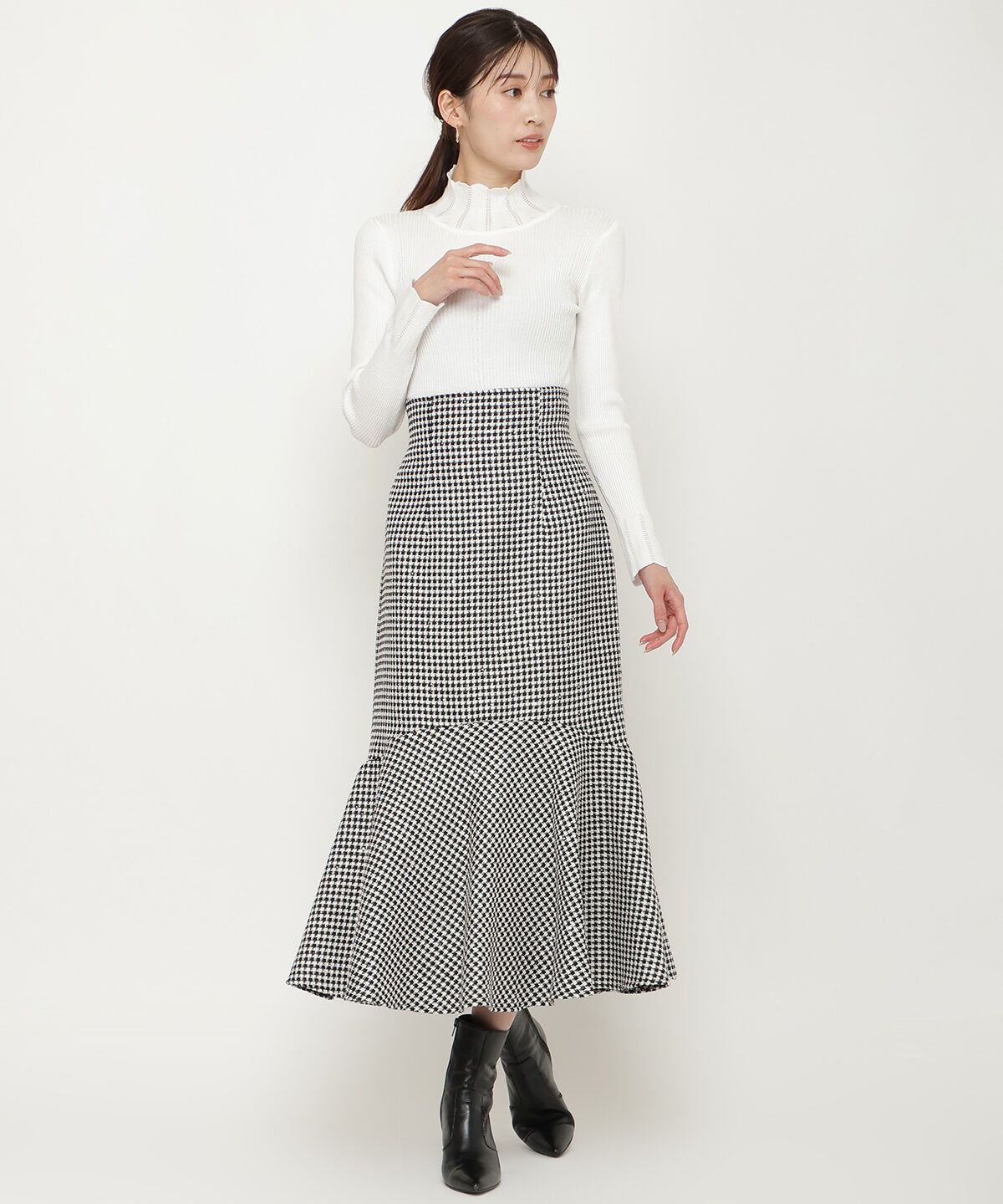 アンドクチュール「スカラハイネックニットプルオーバー」|ニット・セーター|