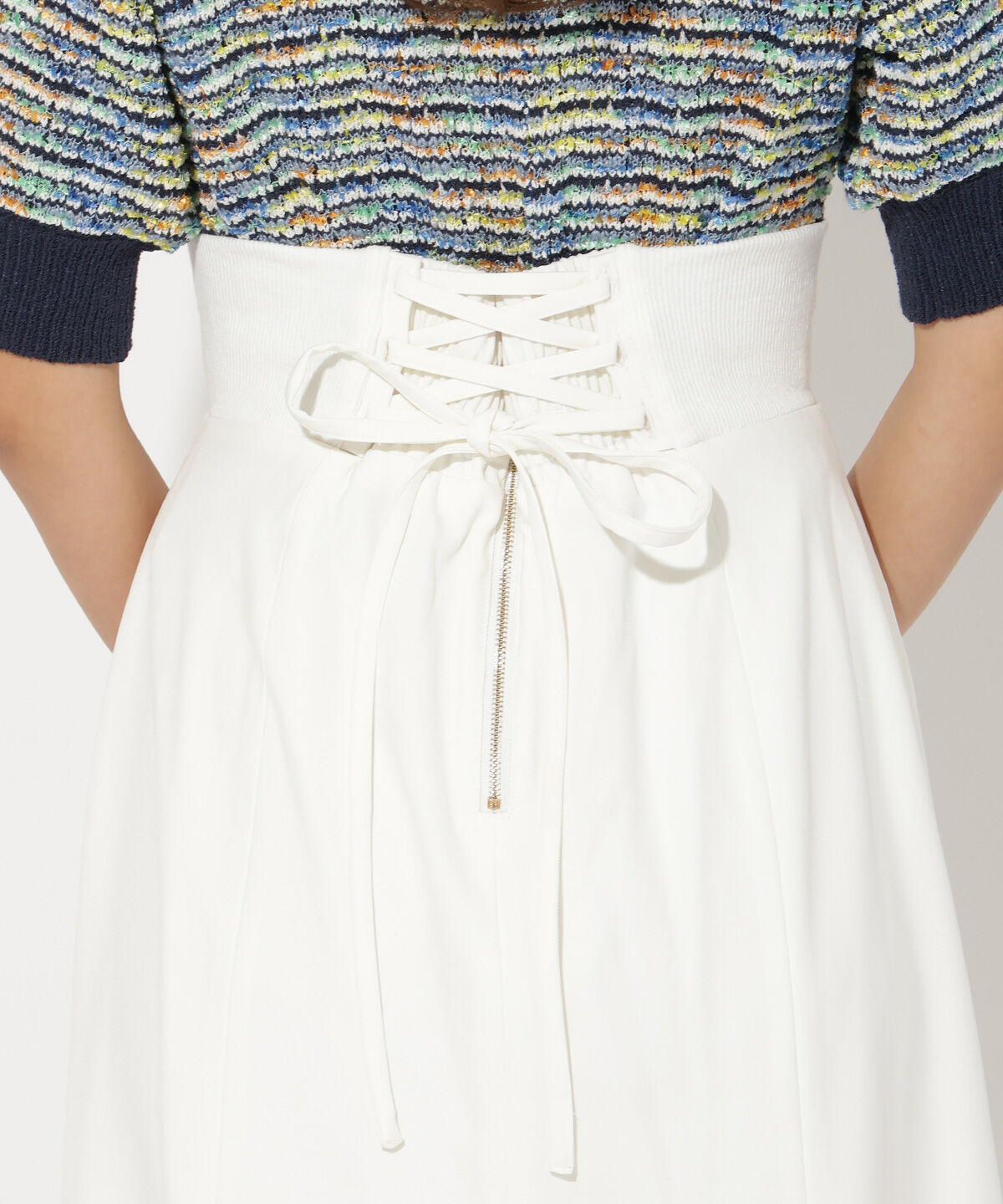 アンドクチュール「サイドリブラッフルマーメイドスカート」|フレア|