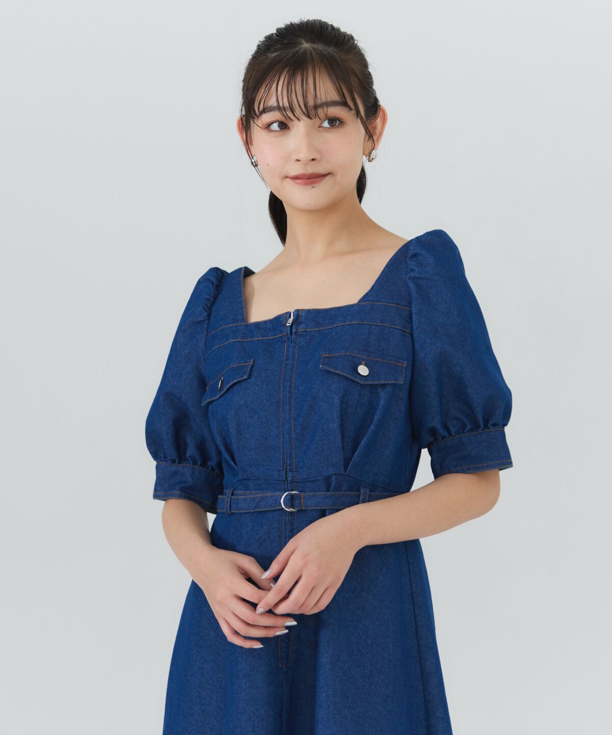 REDYAZEL「フロントジップスクエアネックフレアワンピース」|ワンピース|