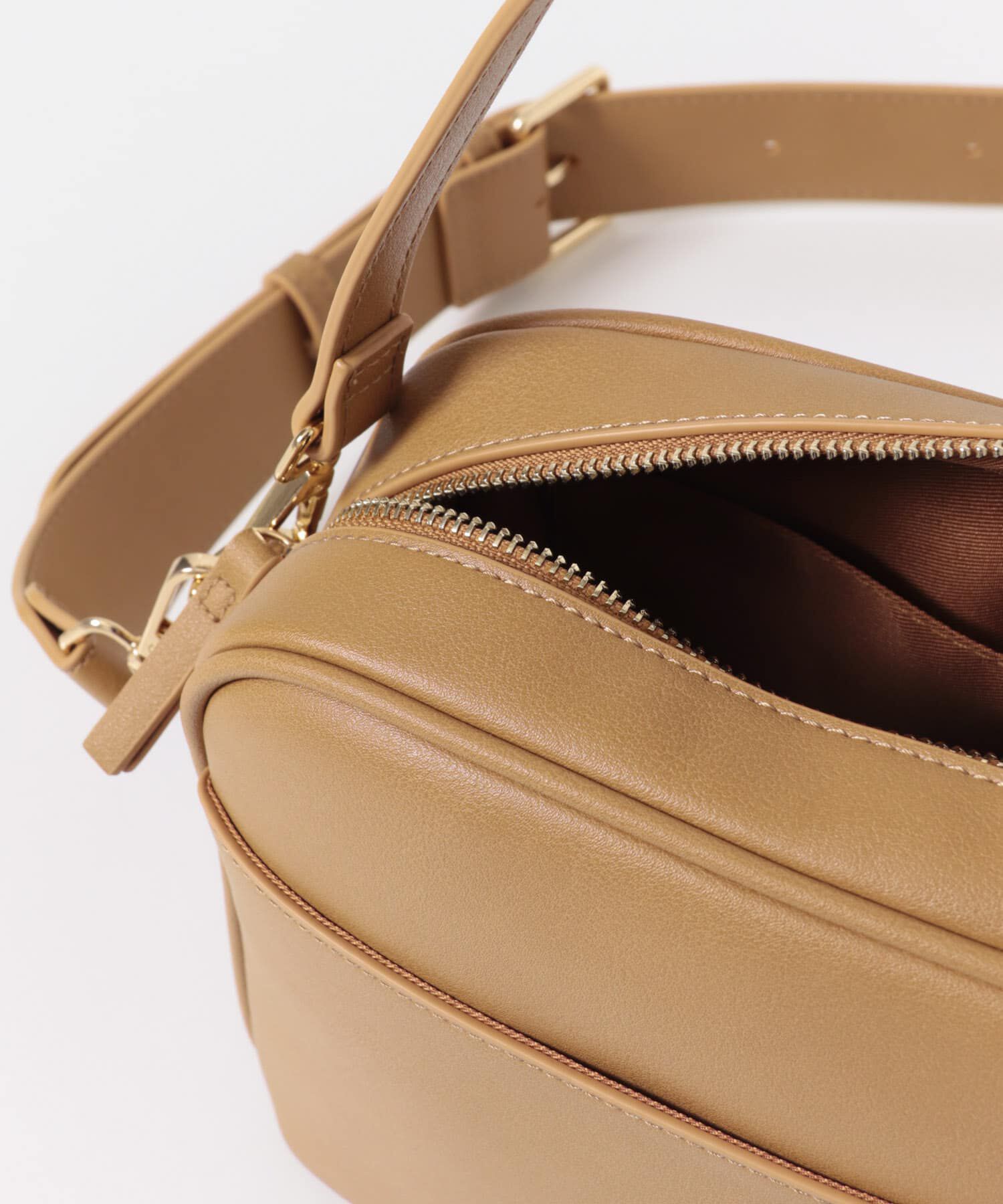 URBAN RESEARCH DOORS「2WAYスクエアショルダーバッグ」|ショルダー・メッセンジャー|