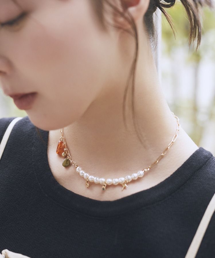 earth music&ecology「パールMIXチャームネックレス」|ネックレス|Gold