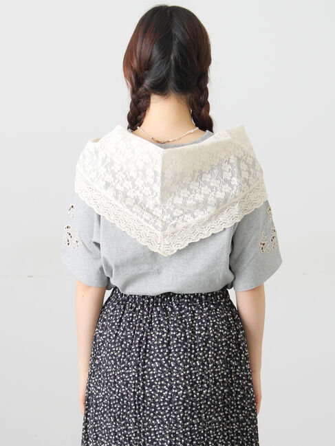 Samansa Mos2「三角ストール付カットワーク刺繍Tシャツ」|Tシャツ・カットソー|