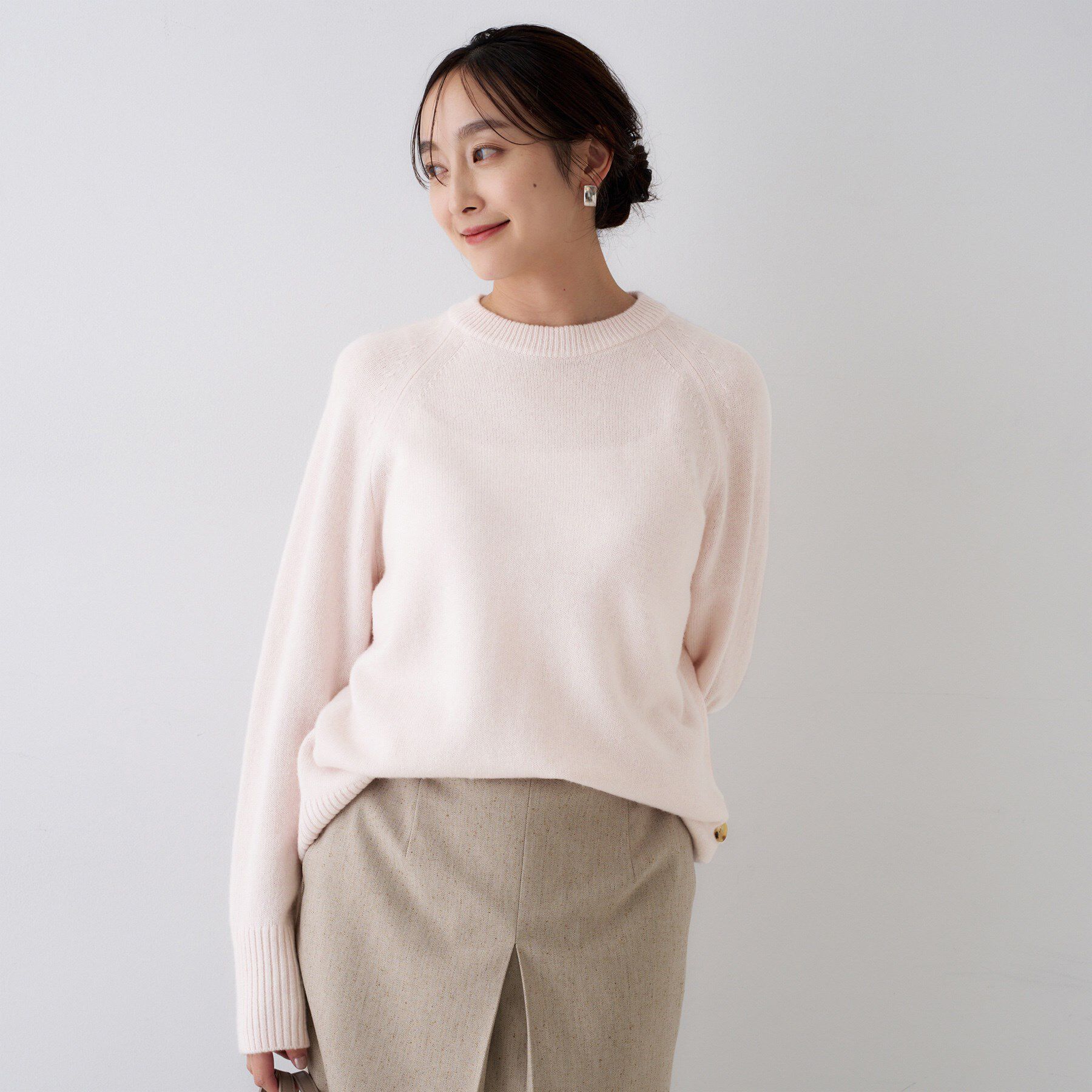 UNTITLED「【重ね着もおすすめ/洗える】ウールカシミヤ クルーネックニット」|ニット・セーター|
