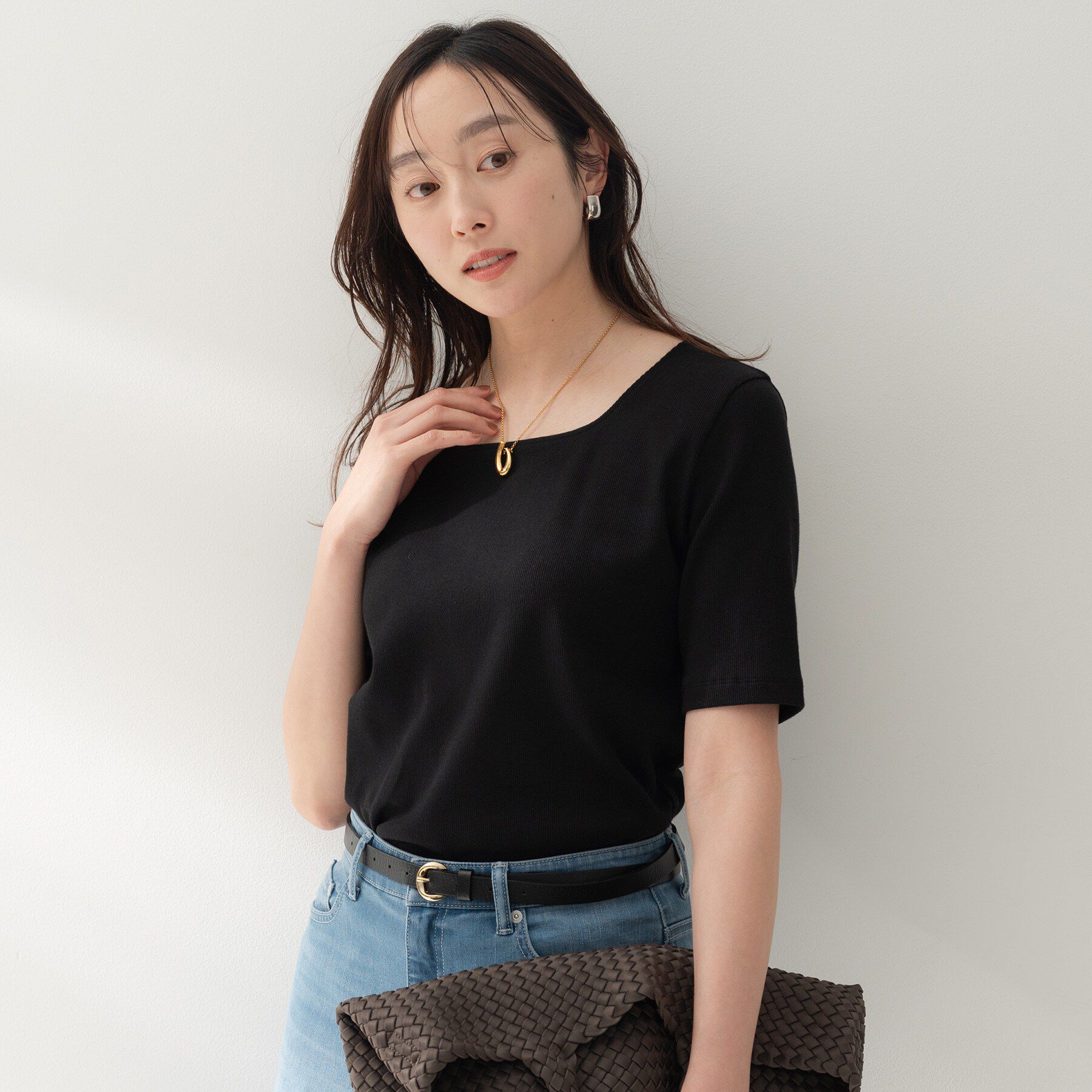 UNTITLED「【羽織り物インナーにおすすめ】スクエアネックプルオーバー」|Tシャツ・カットソー|ブラック(019)