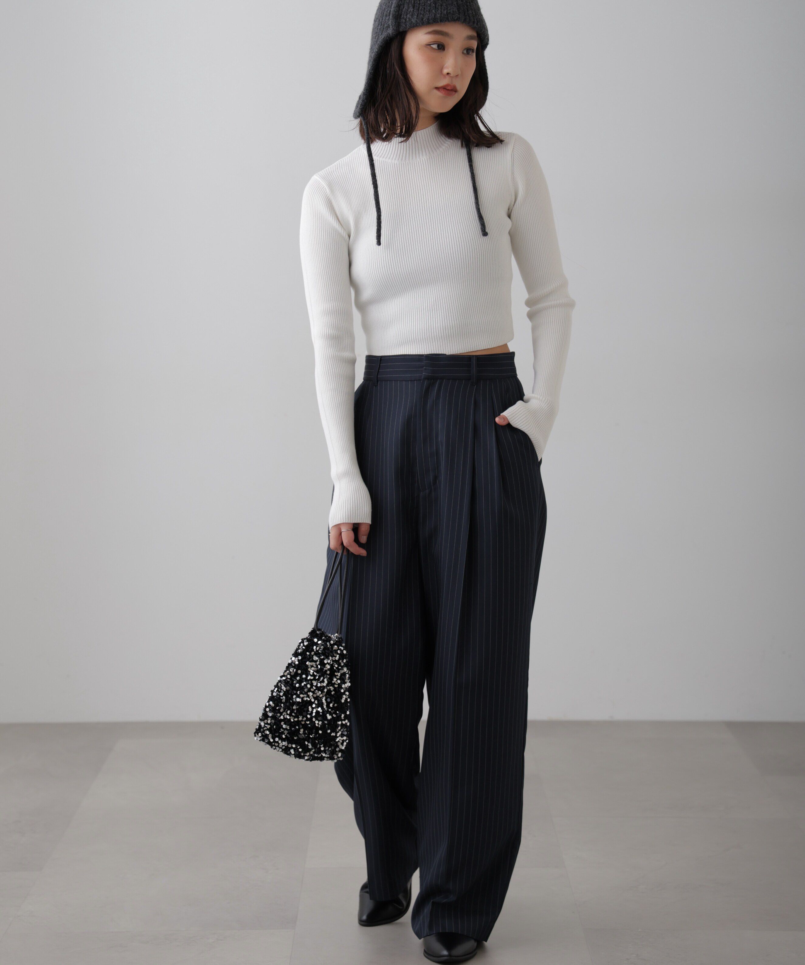  「〈洗える〉マシンウォッシャブルハイネックショート丈ニット」|ニット・セーター|