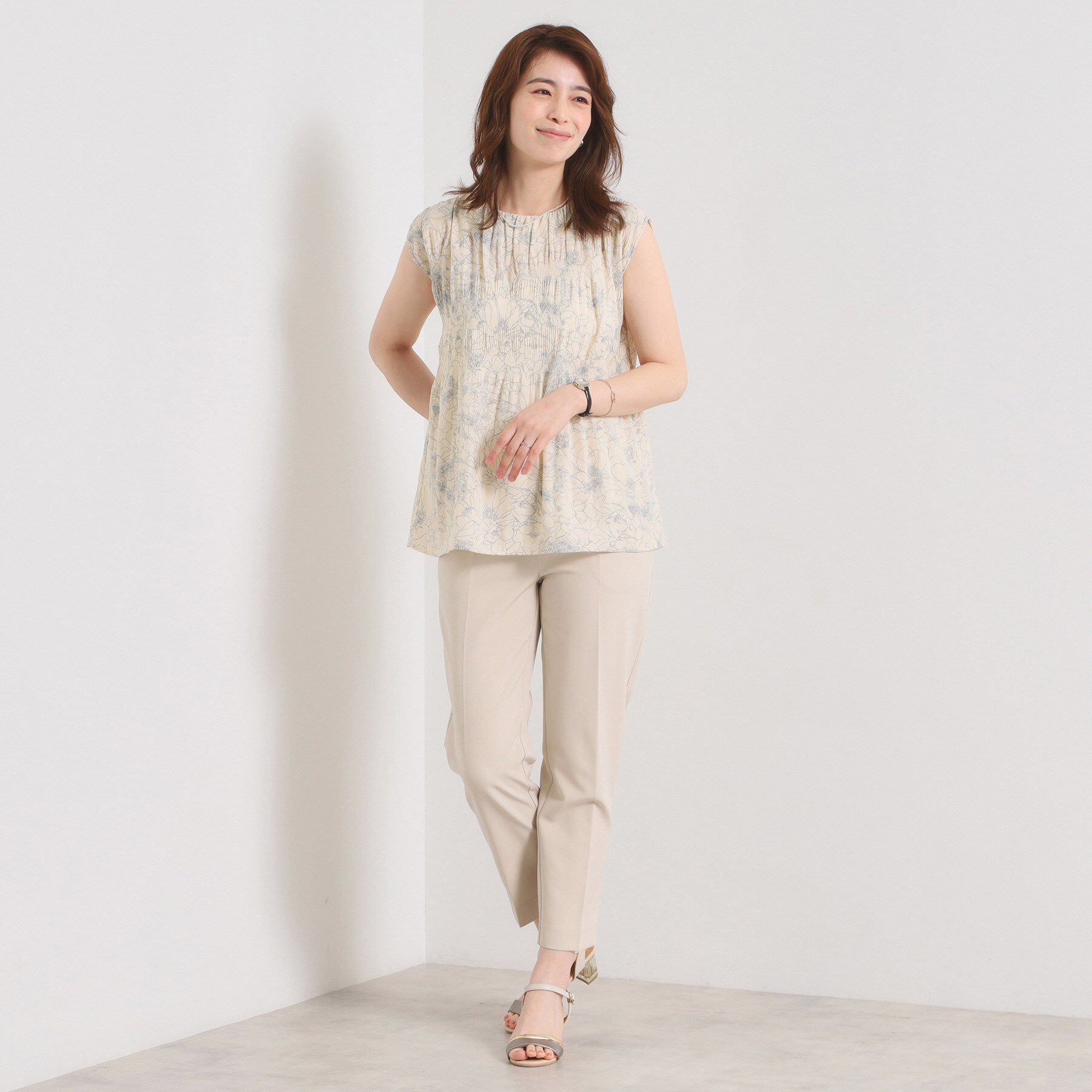 ITS&rsquo;DEMO「【手洗い可】花柄プリーツブラウス」|シャツ・ブラウス|