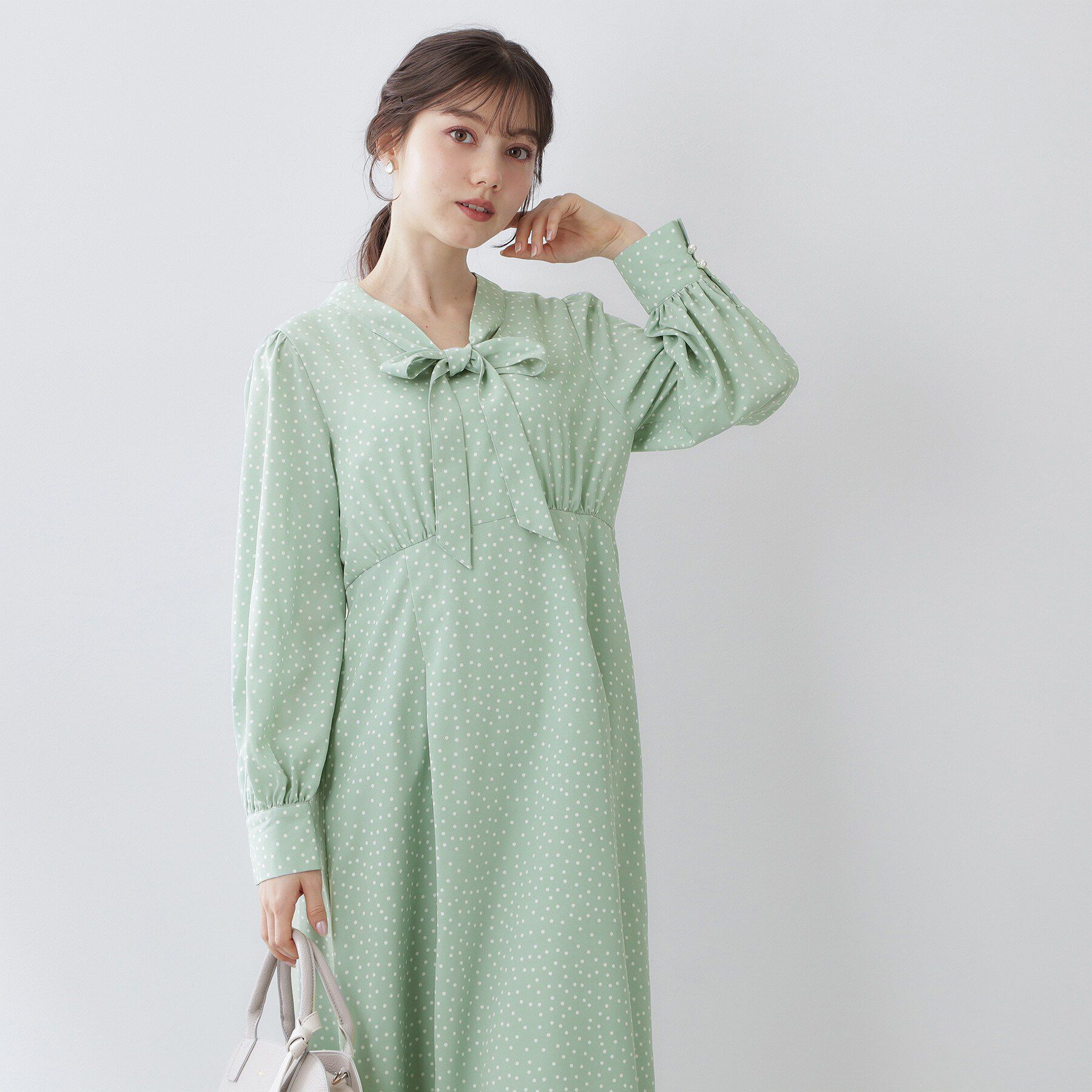 index「リボンボウタイドットワンピース【洗濯機OK/イージーアイロン/防シワ】」|ワンピース|ミントグリーン(12