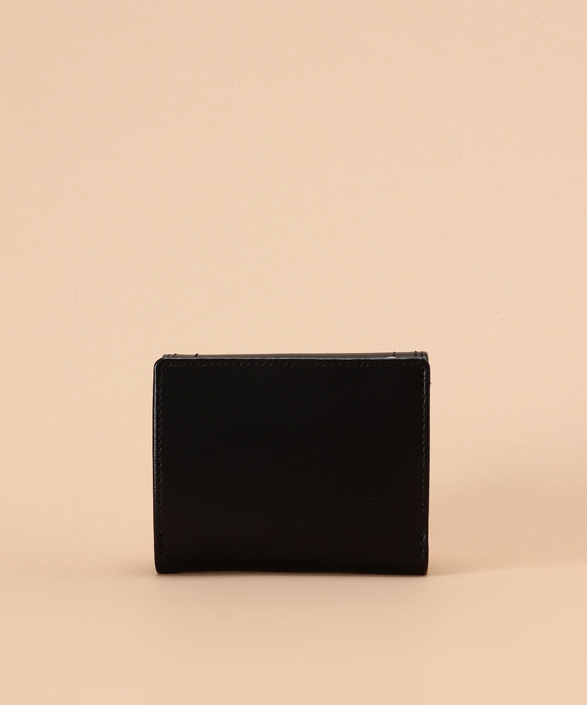 Samantha Thavasa「スマートレザー三つ折り財布」|財布|