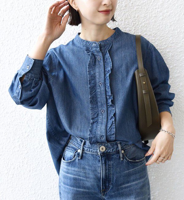 SHIPS for women「〈洗濯機可能〉ライトオンス フリル デニム シャツ」|シャツ・ブラウス|
