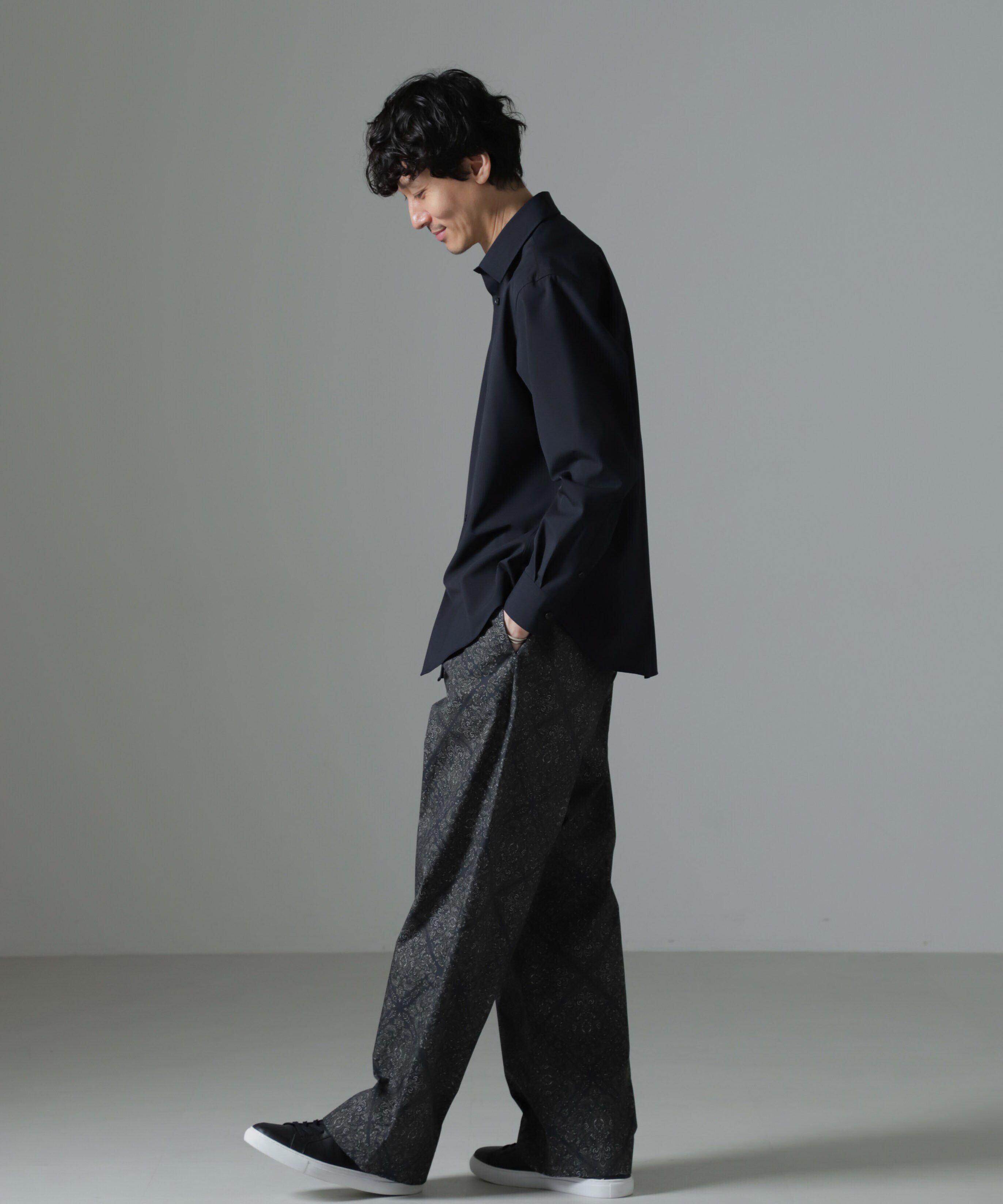 nano･universe「オリジナルパターンイージーパンツ」|チノ|