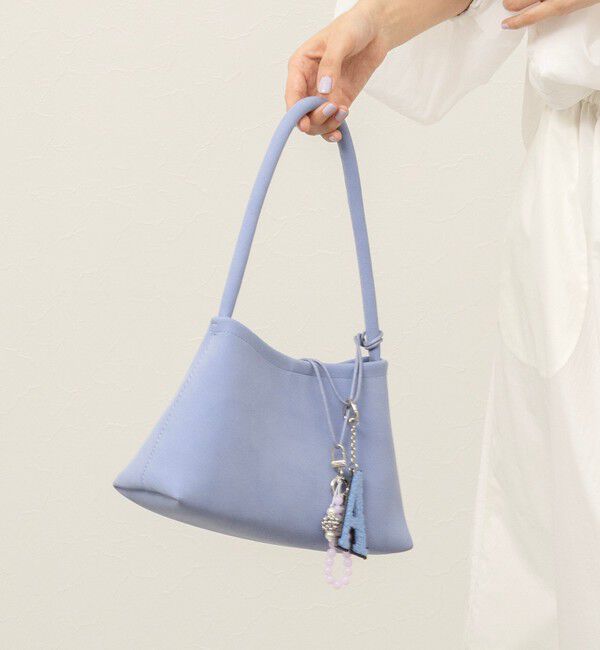 MAQWEL「【MAQWEL/マクウェル】ホルダーチャーム付きワンハンドルバッグ」|ハンドバッグ|ラベンダー