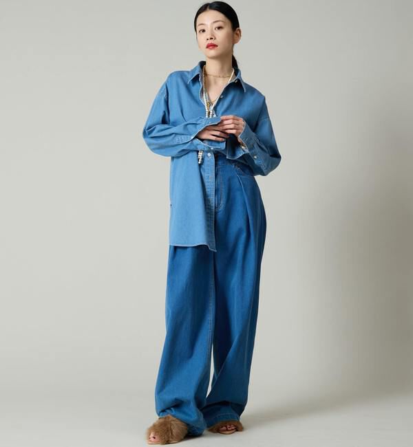 Liesse「タックデニムカービィパンツ」|デニム|