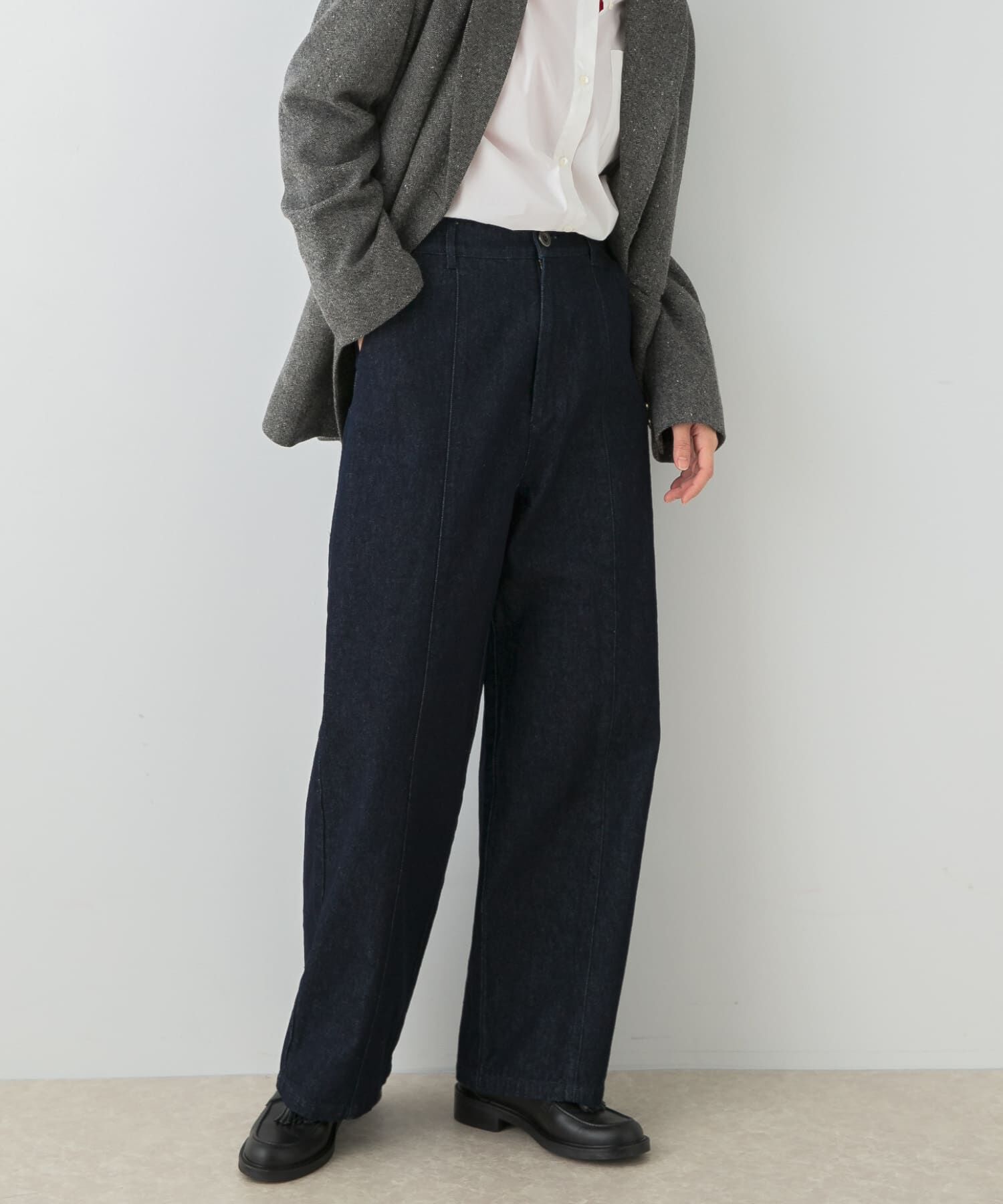 URBAN RESEARCH ROSSO「F by ROSSO　カーブフォルムデニムパンツ」|デニム|ネイビー