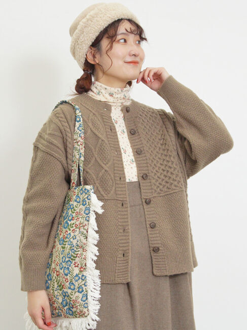 Samansa Mos2「パッチワークケーブル前後2WAYニット」|カーディガン|モカ