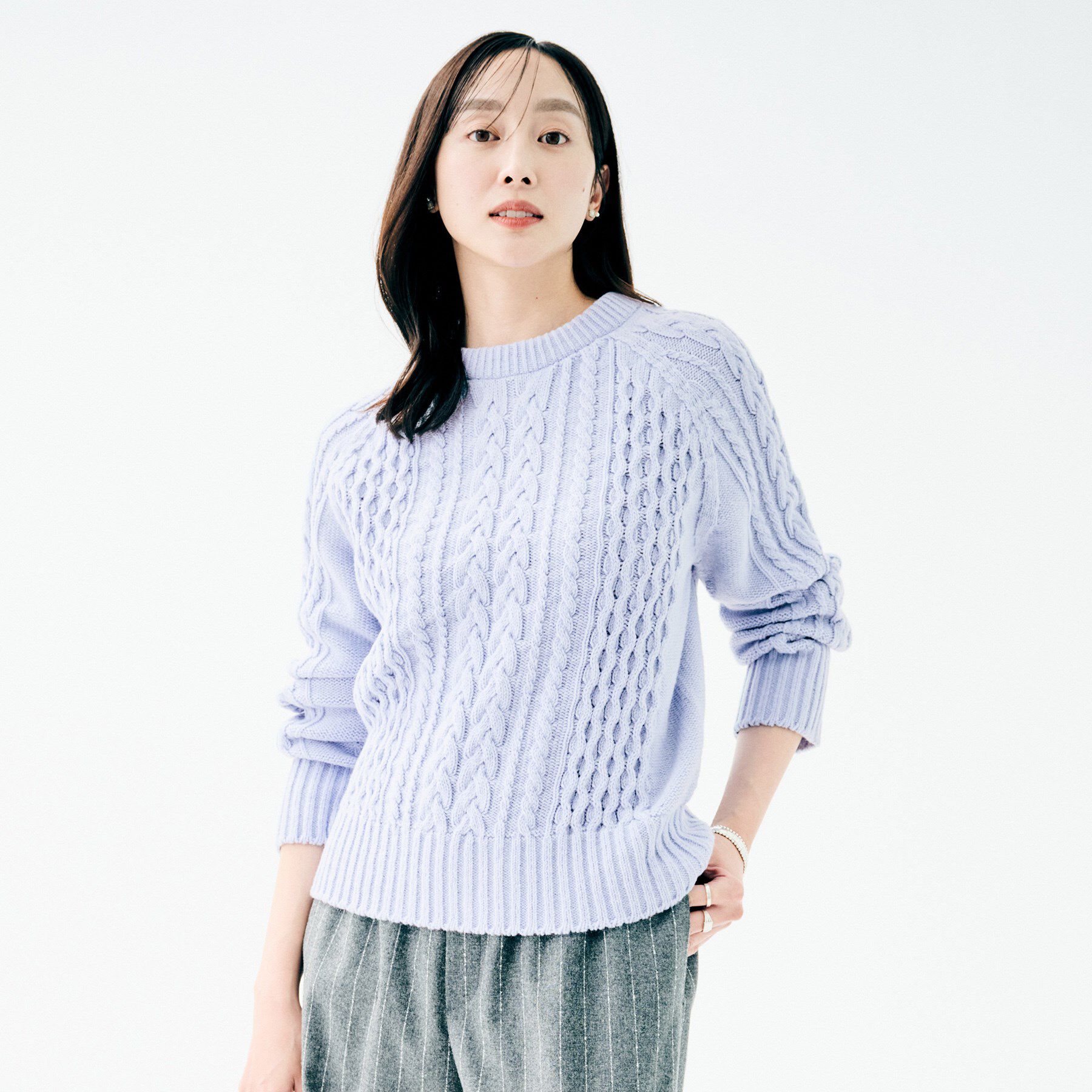 UNTITLED「【洗える】スポンディッシュ ケーブル柄ニット」|ニット・セーター|ラベンダー(080)