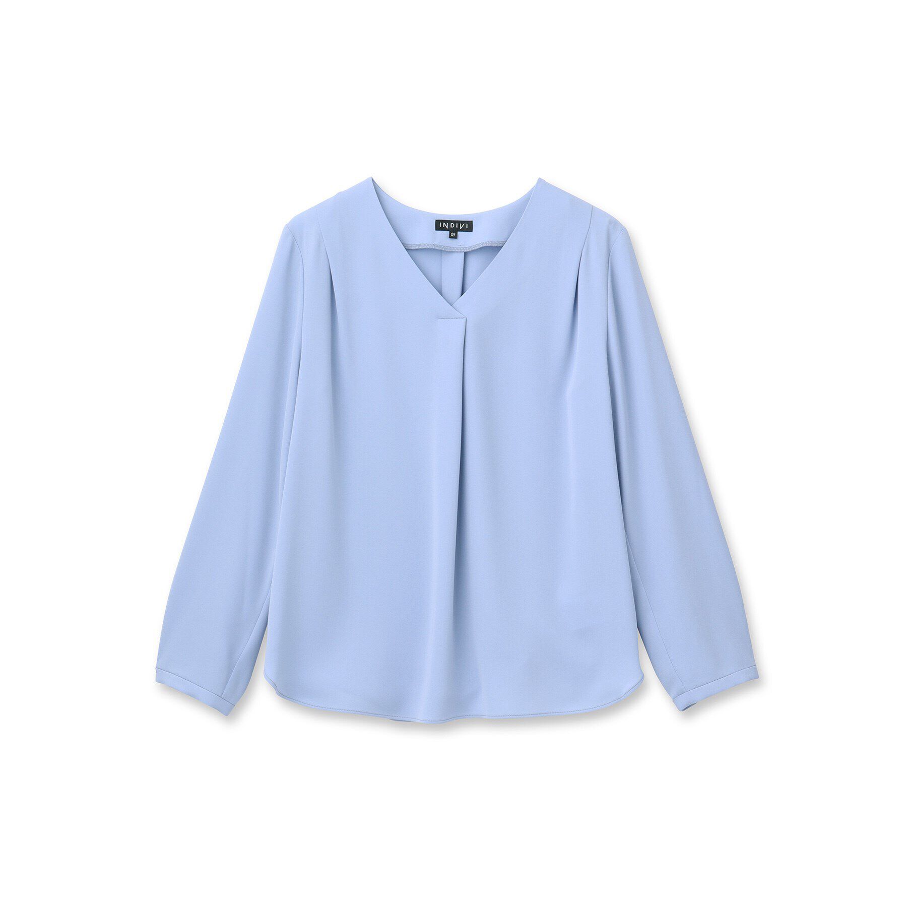 INDIVI「【洗える/通勤/UV/吸水速乾】Vネックブラウス」|シャツ・ブラウス|