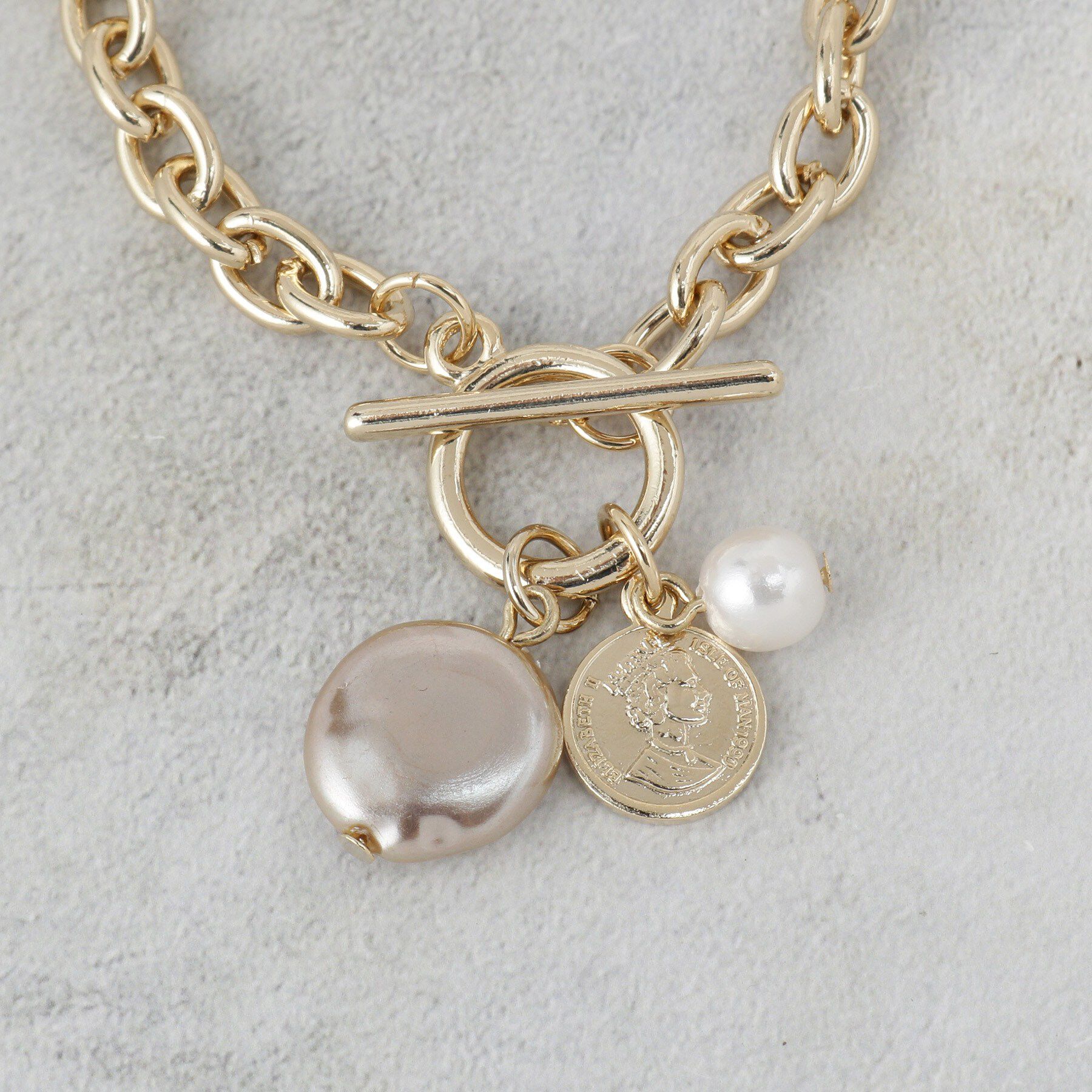 OPAQUE.CLIP「フェイクパール付きチェーンブレスレット」|ブレスレット・バングル|