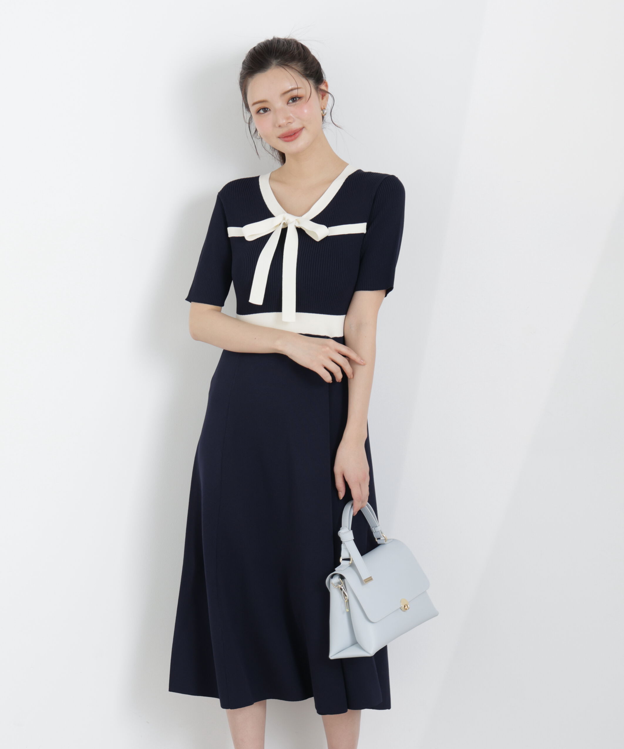 PROPORTION BODY DRESSING「リボンタイバイカラーニットワンピース　26SS」|ワンピース|