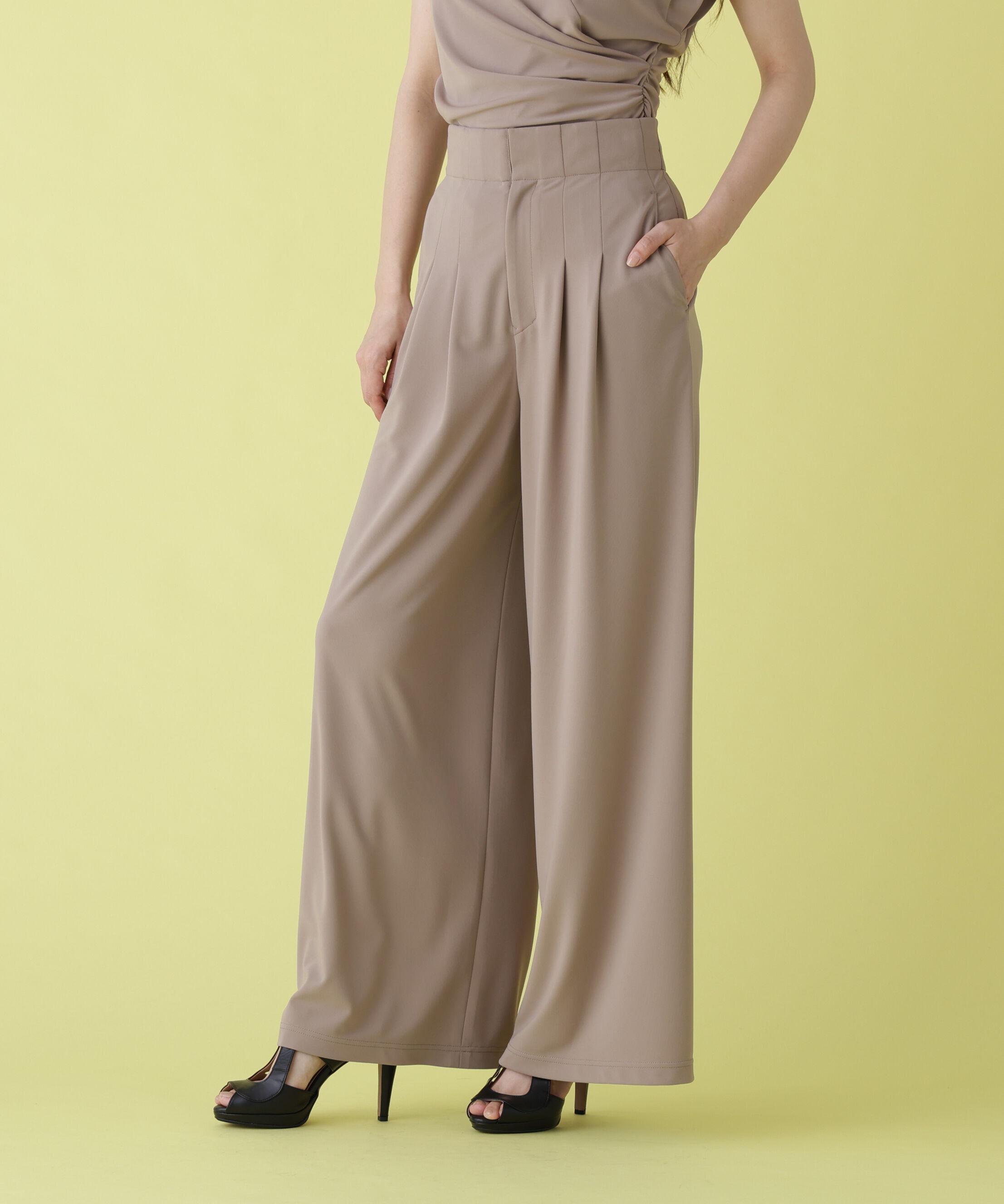  「マットポンチフレアパンツ」|その他|モカ6