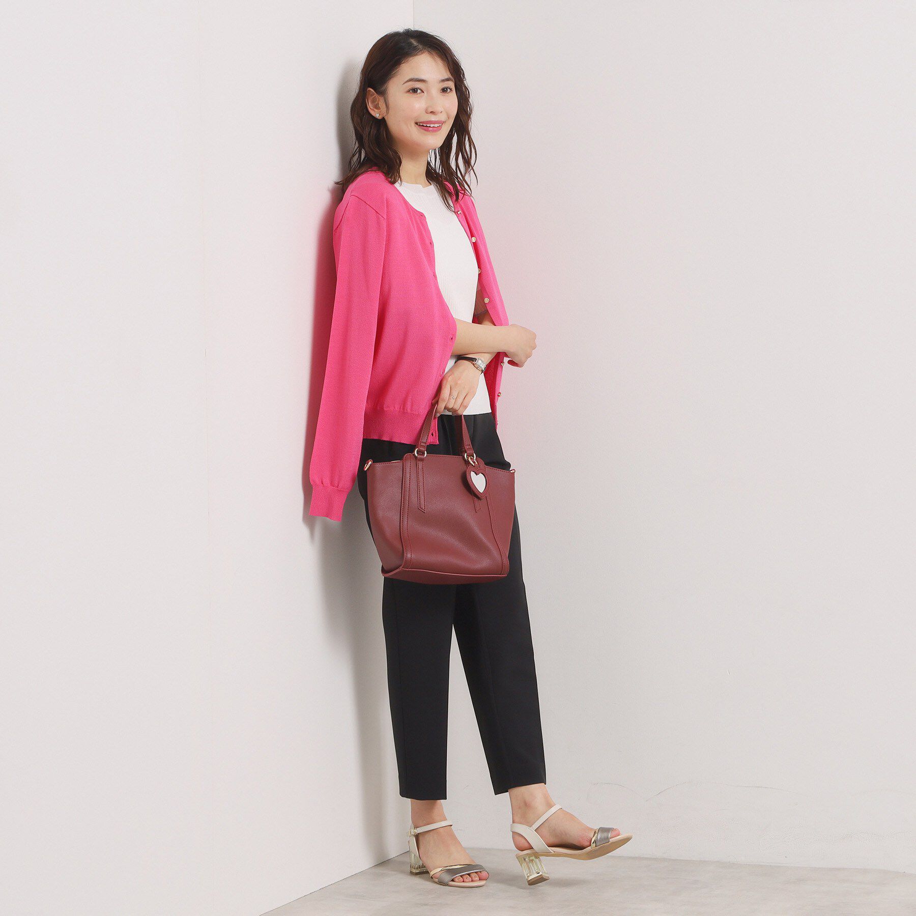 ITS&rsquo;DEMO「【UVカット／毛玉防止／手洗い可】クルーネックニットカーディガン」|カーディガン|