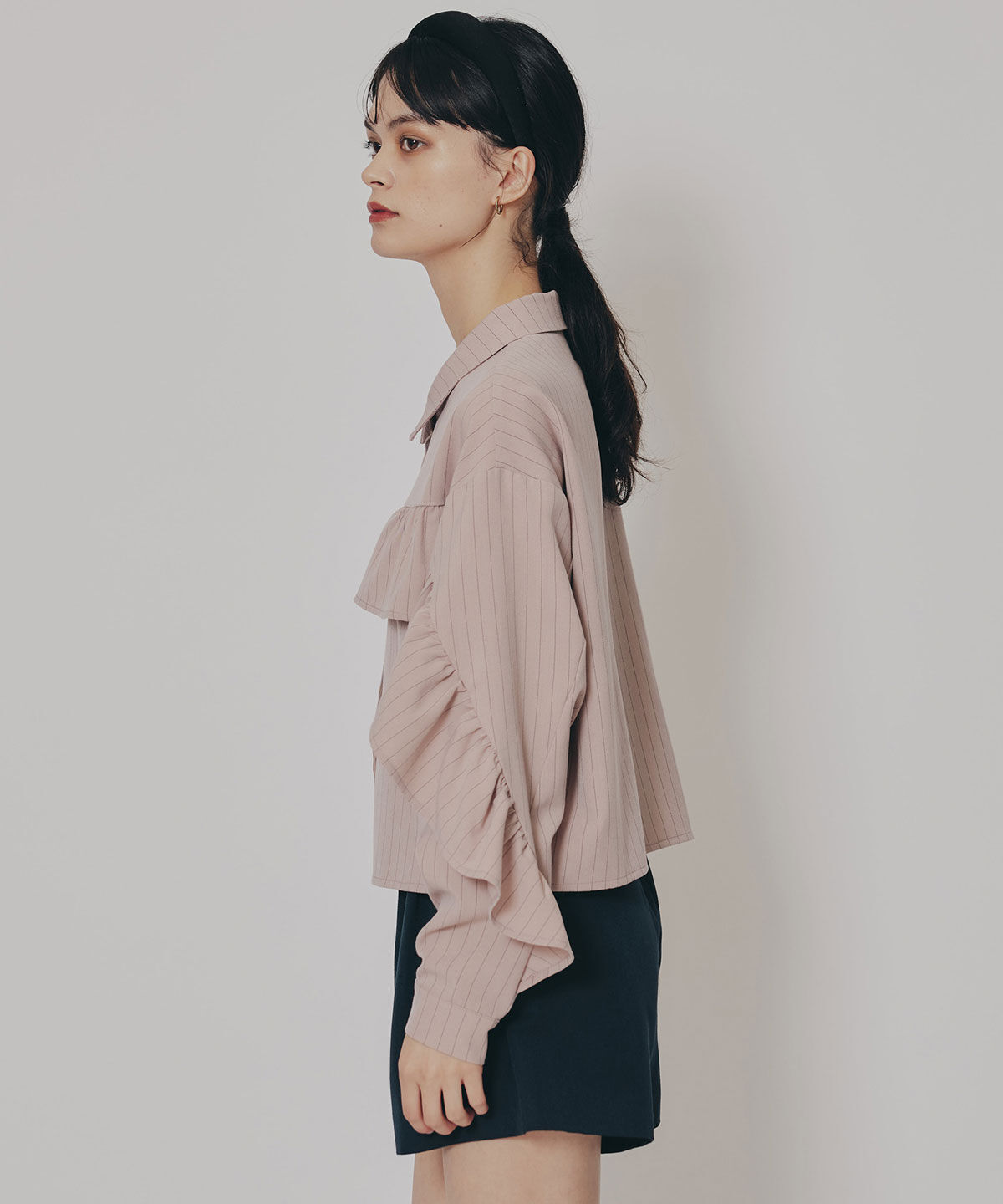 REDYAZEL「フリルラインストライプブラウス」|シャツ・ブラウス|