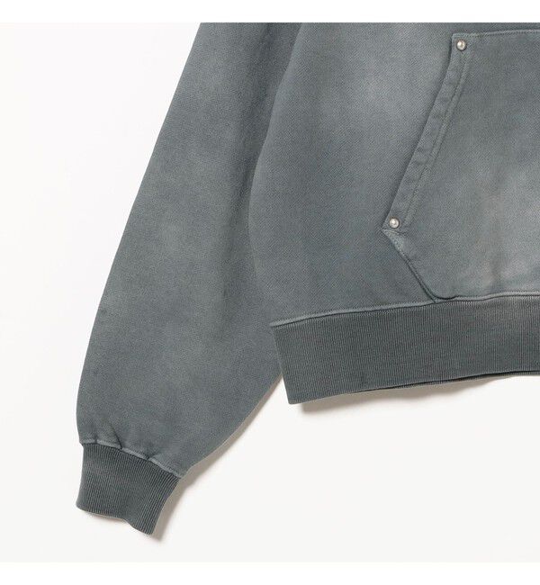 BEAMS「フェード リベット フルジップアップ フーディ 【ワイドショートフィット】」|スウェット・ジャージ|