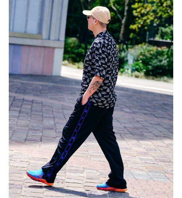 Paris Saint-Germain「【隈 研吾 &times; Paris Saint-Germain】グラフィックプリント オープンカラーシャツ」|シャツ・ブラウス|