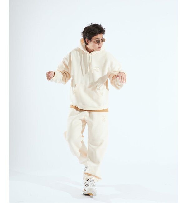 Paris Saint-Germain「【Paris Saint-Germain / パリ・サン＝ジェルマン】JP METALLIC LOGO HOODIE」|パーカー|