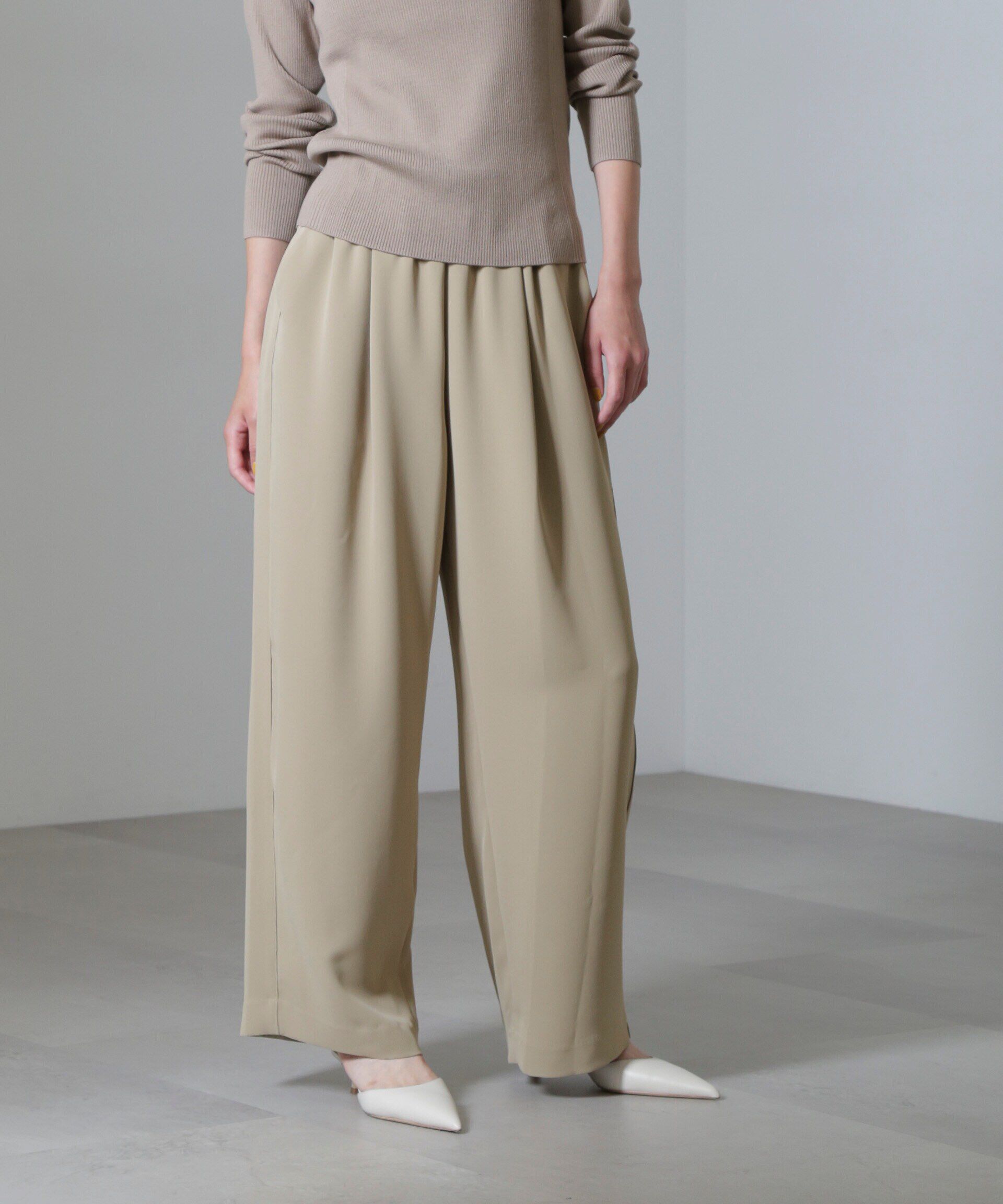 nano･universe「ドロストギャザーパンツ(セットアップ可)」|チノ|ベージュ