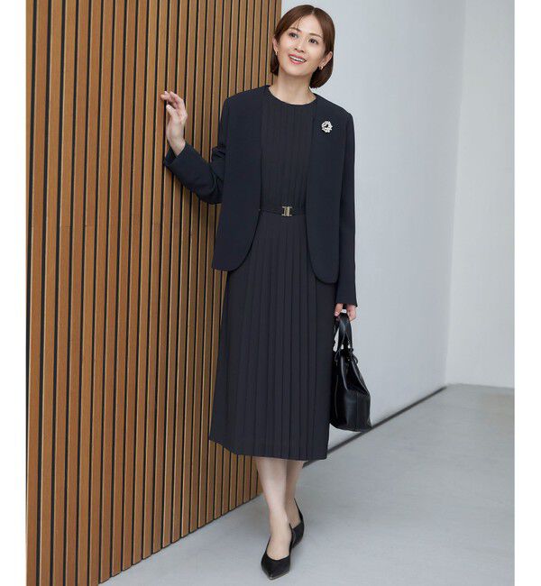 自由区「【大好評アイテム・新色追加・1枚でサマになる】ライトサテン ワンピース」|ドレス|