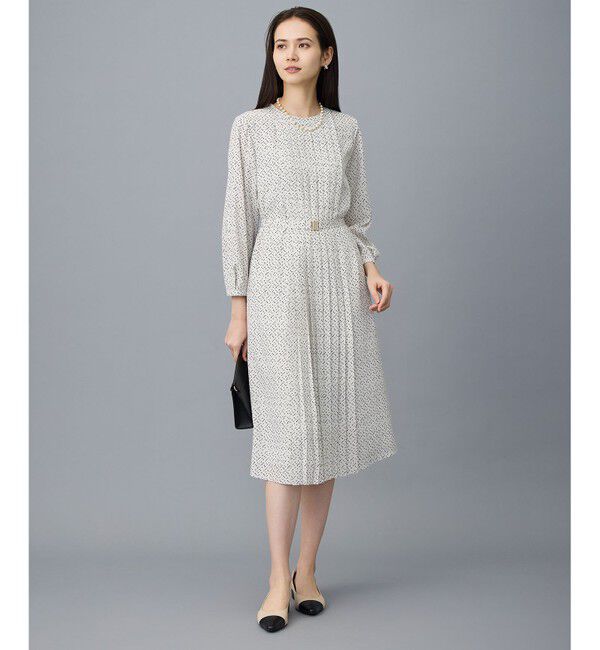 自由区「【大好評アイテム・新色追加・1枚でサマになる】ライトサテン ワンピース」|ドレス|[新色]ﾍﾞｰｼ