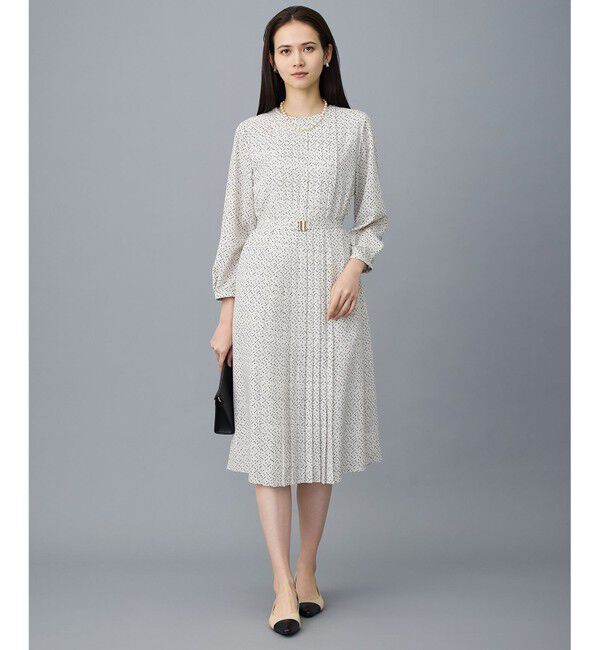 自由区「【大好評アイテム・新色追加・1枚でサマになる】ライトサテン ワンピース」|ドレス|